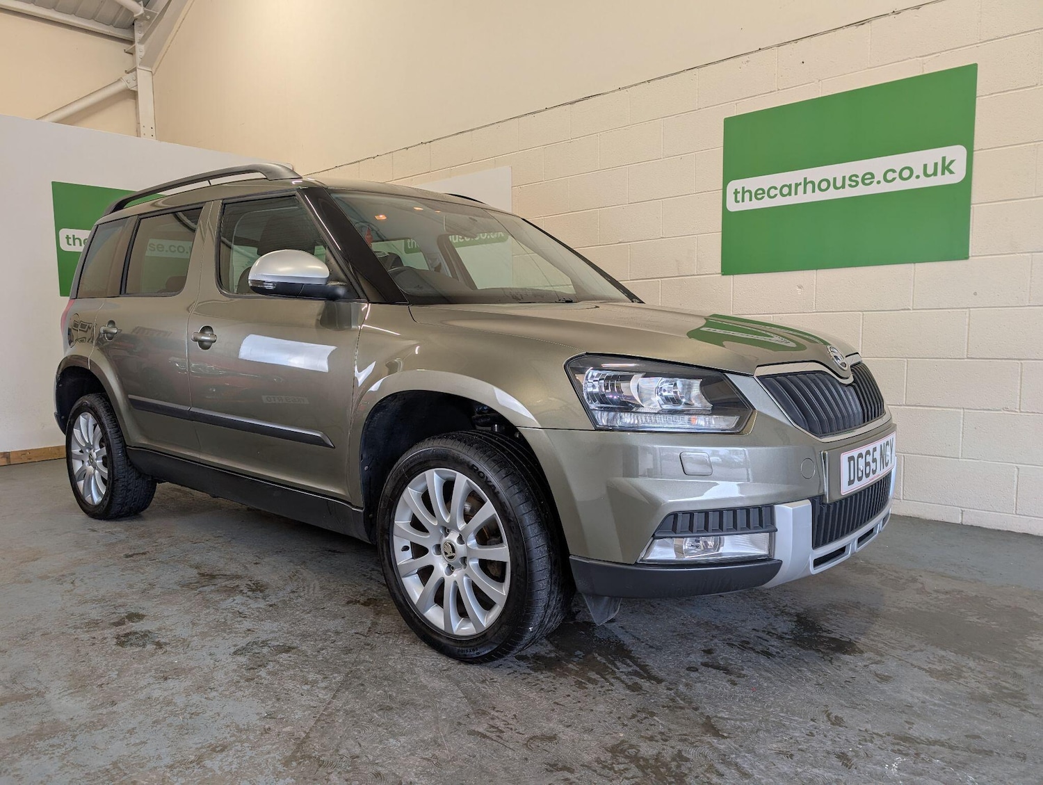 Used Skoda Yeti 2015 for sale - 77550302: Photo 5