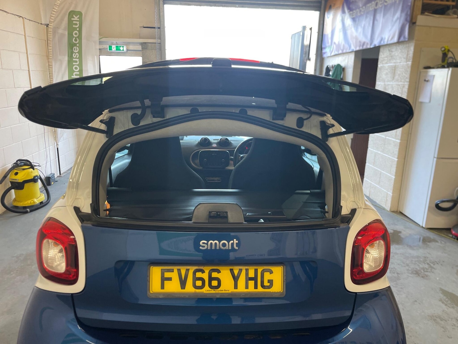 Used smart fortwo 2017 for sale - 77351464: Photo 19