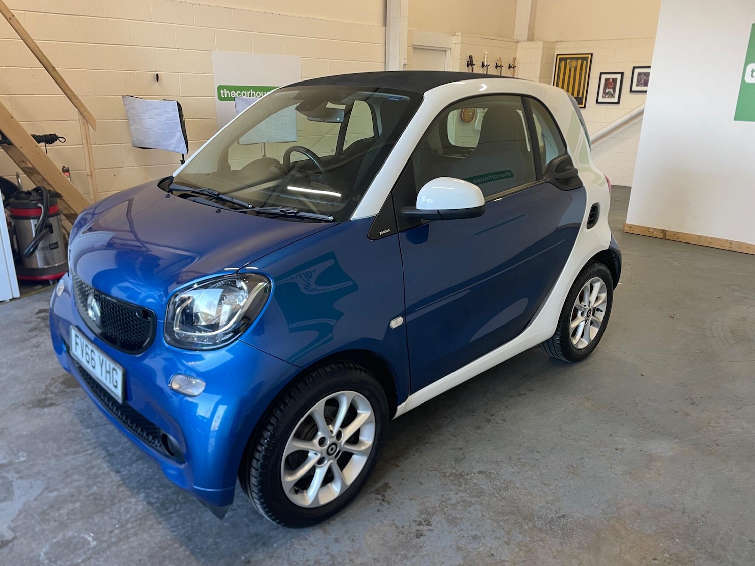 Used smart fortwo 2017 for sale - 77351464: Photo 9