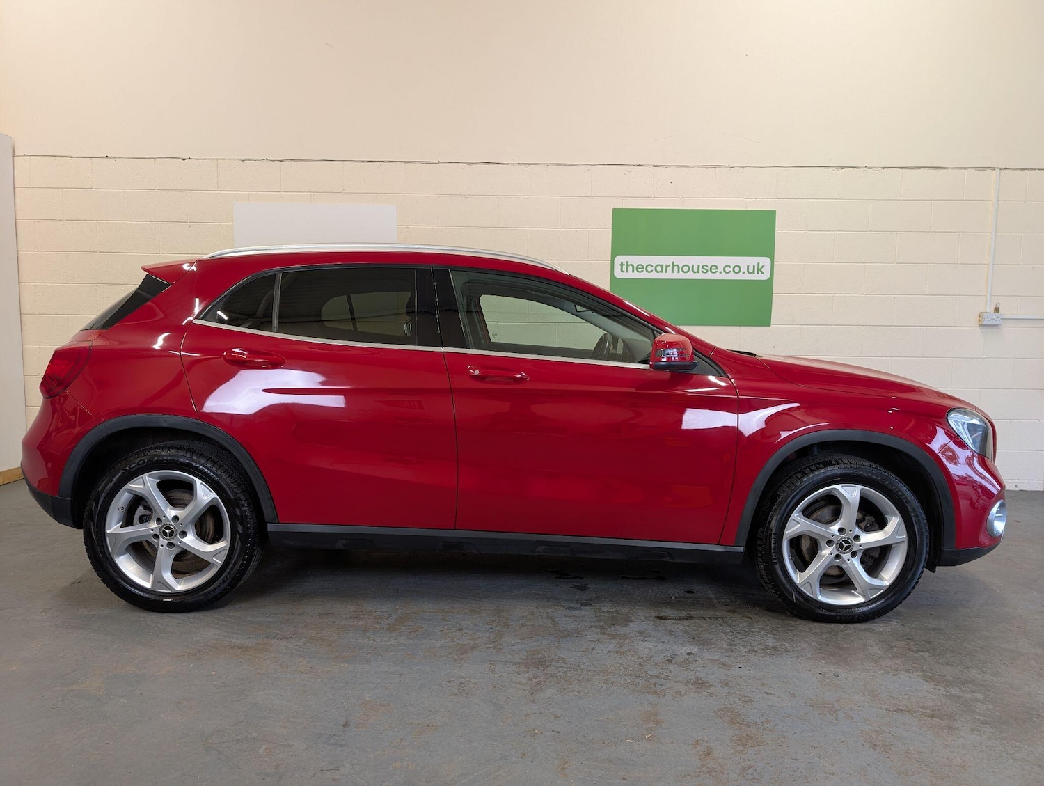 Used Mercedes-Benz GLA 2018 for sale - 76295920: Photo 17