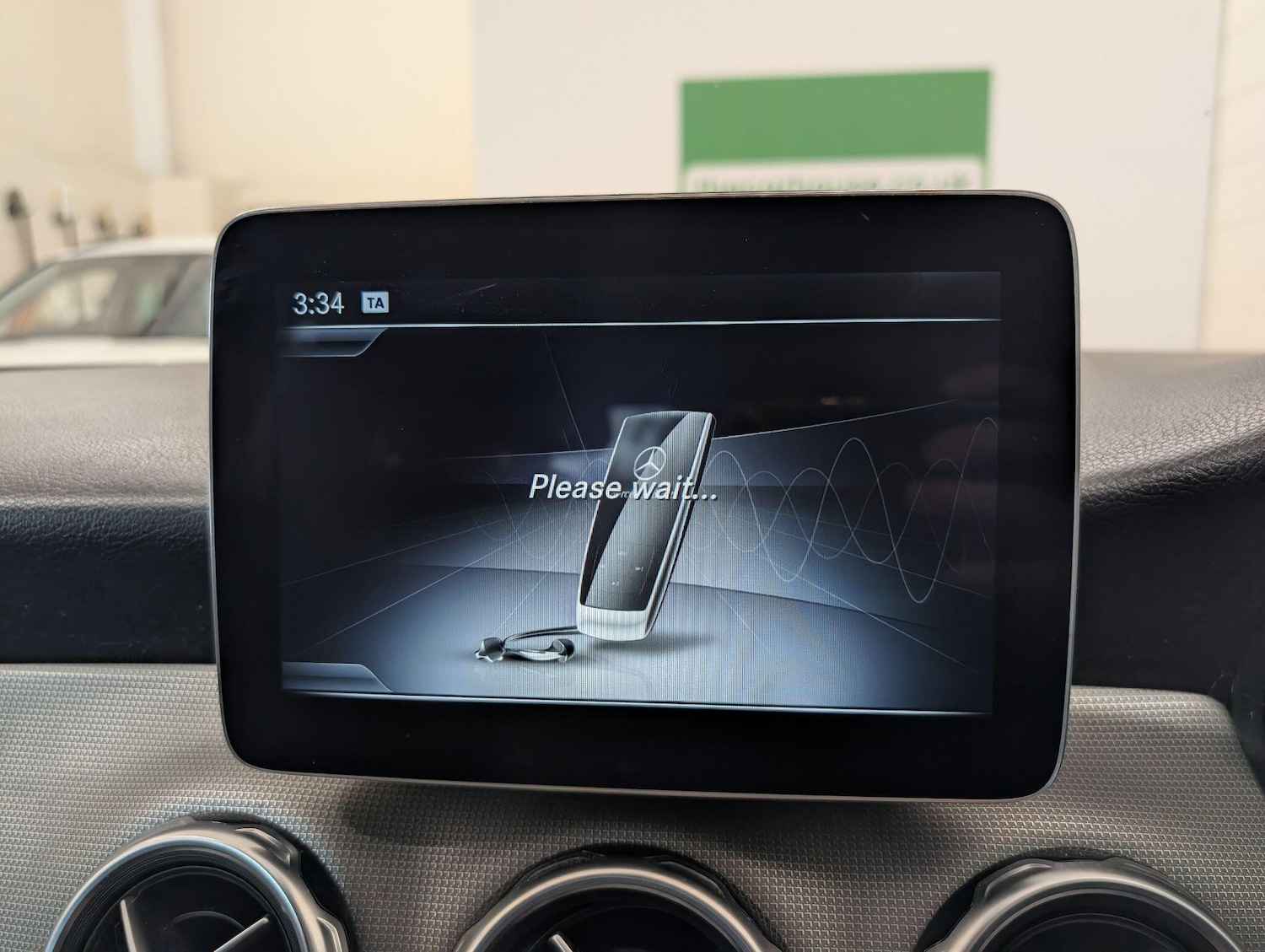 Used Mercedes-Benz GLA 2018 for sale - 76295920: Photo 49