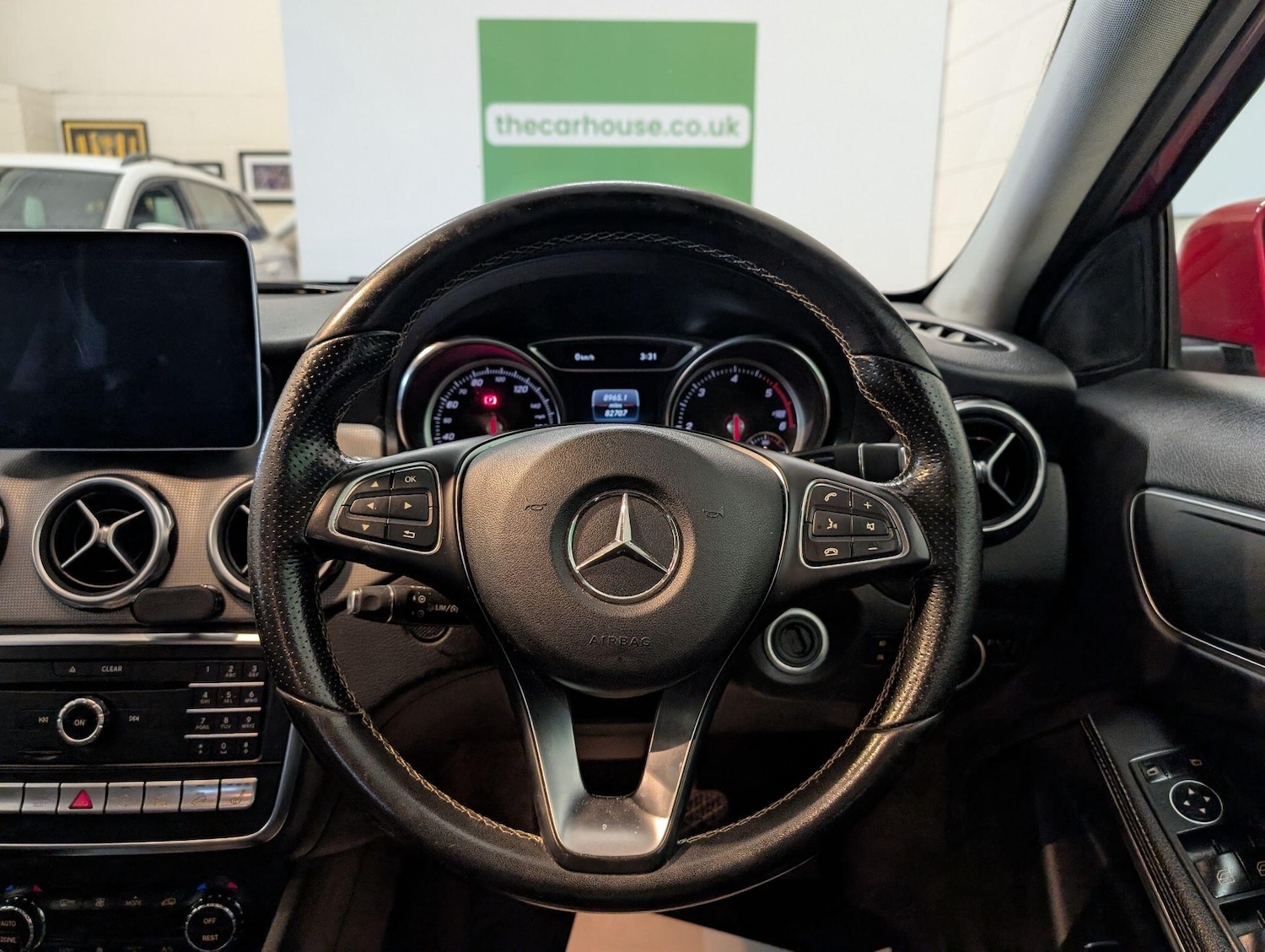 Used Mercedes-Benz GLA 2018 for sale - 76295920: Photo 54