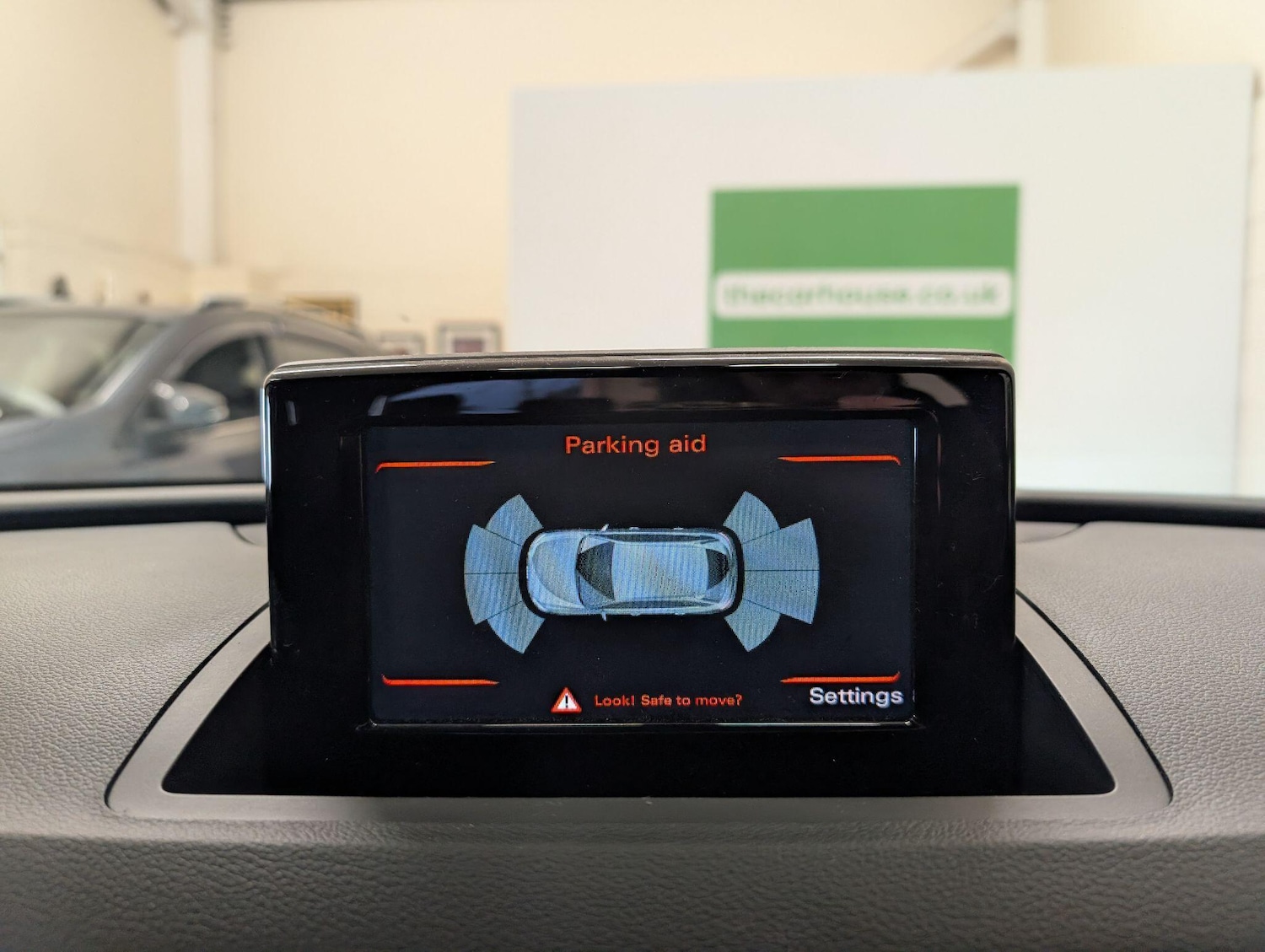 Used Audi Q3 2018 for sale - 76991569: Photo 44