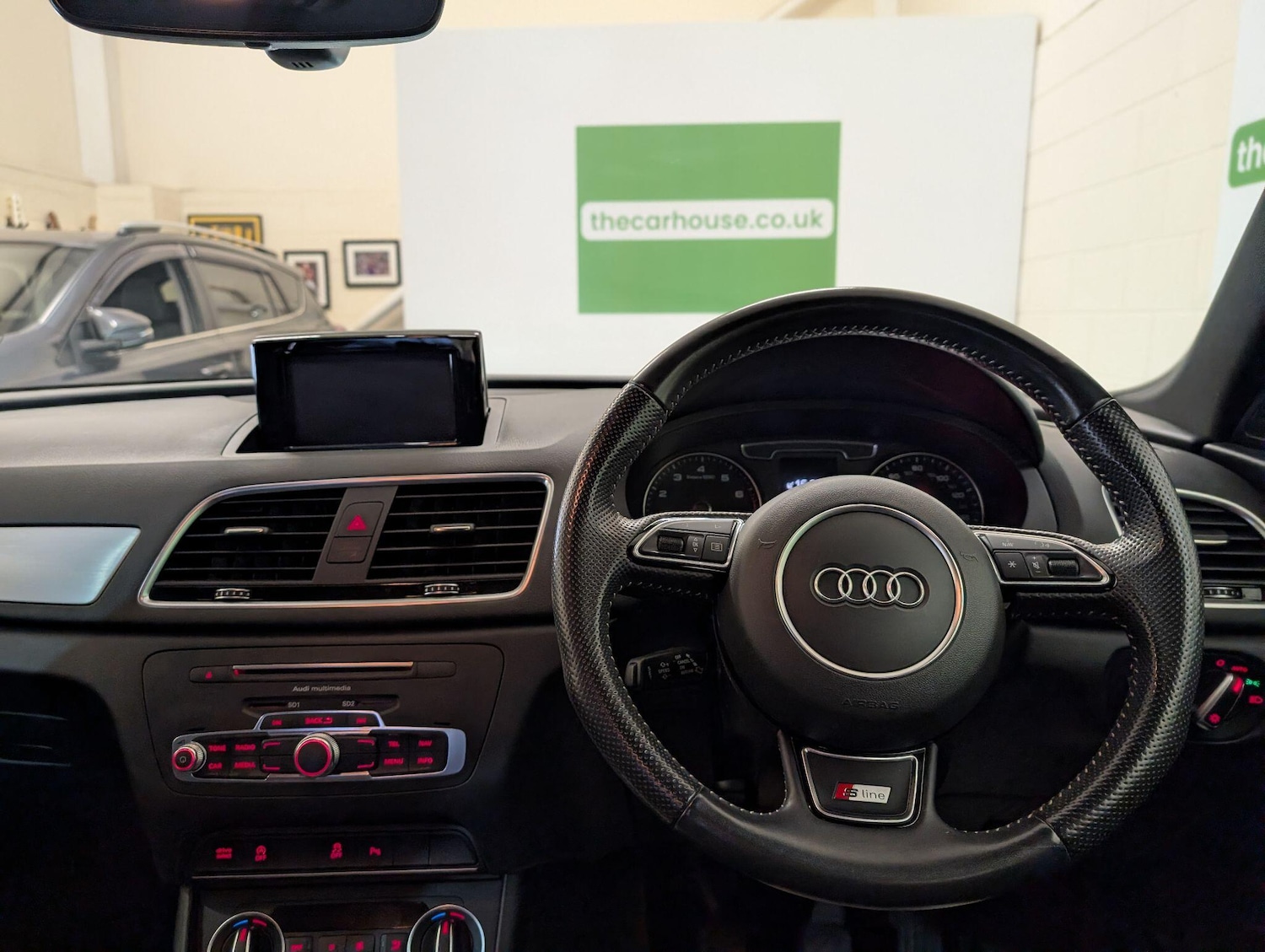 Used Audi Q3 2018 for sale - 76991569: Photo 56