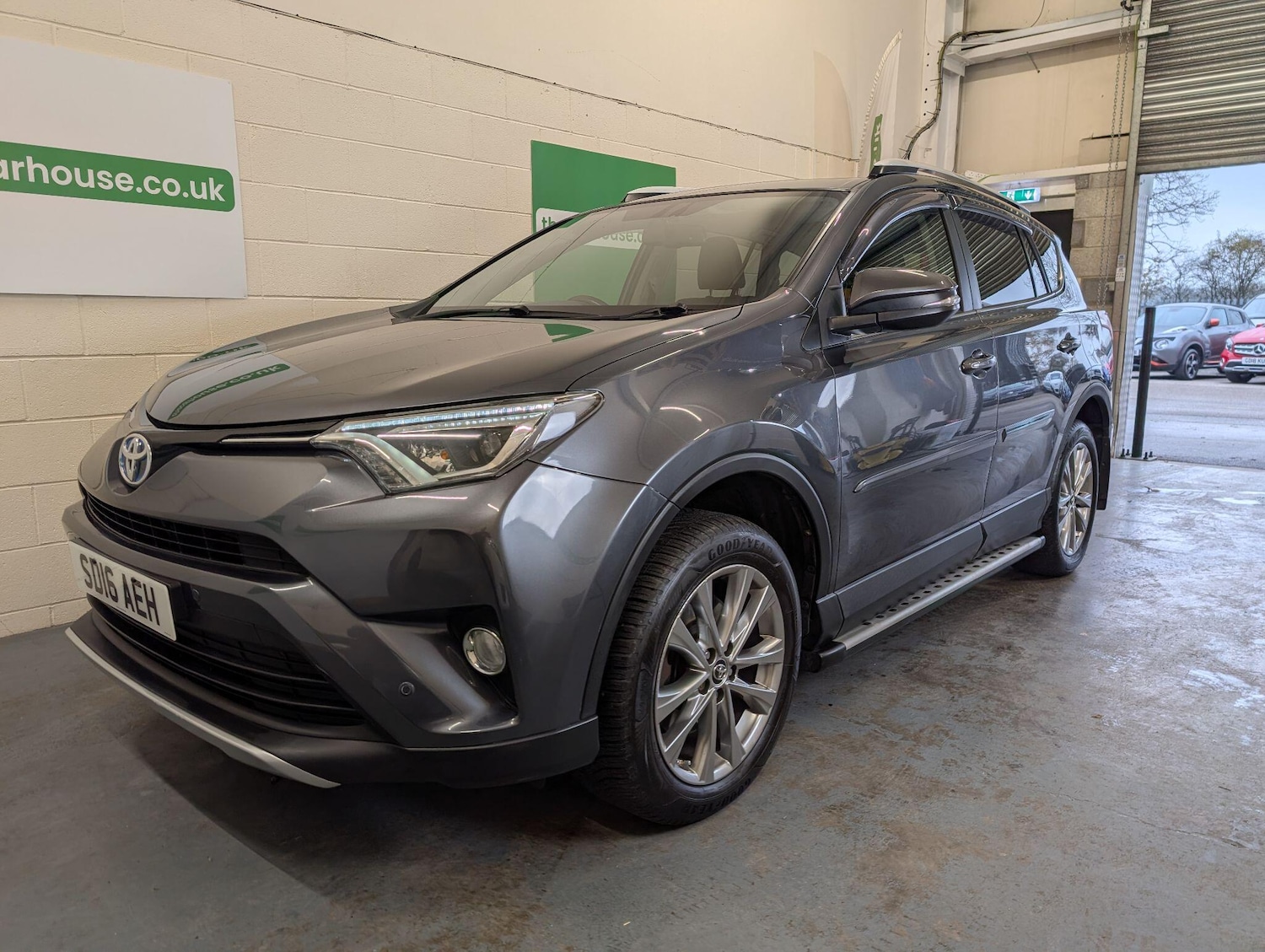 Used Toyota RAV4 2016 for sale - 76597034: Photo 13