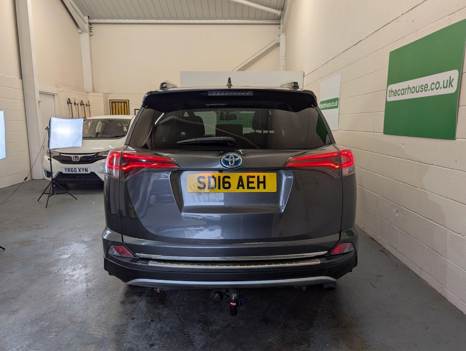 Used Toyota RAV4 2016 for sale - 76597034: Photo 18