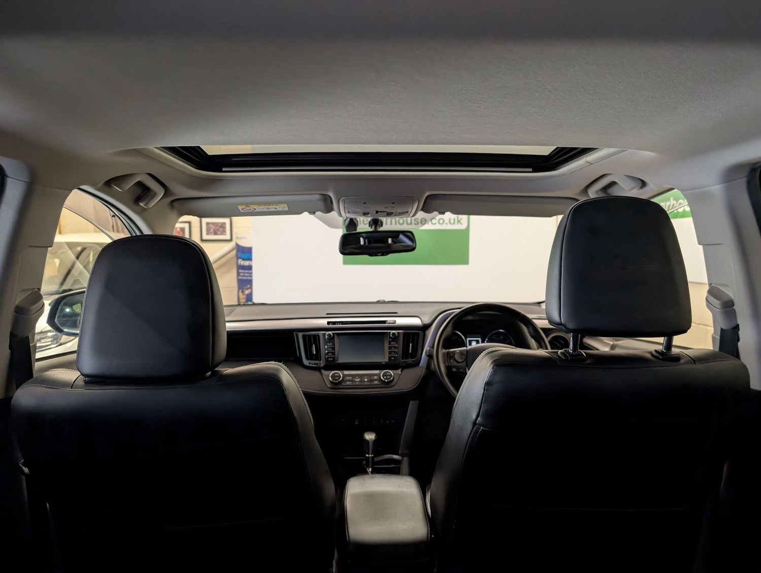 Used Toyota RAV4 2016 for sale - 76597034: Photo 33