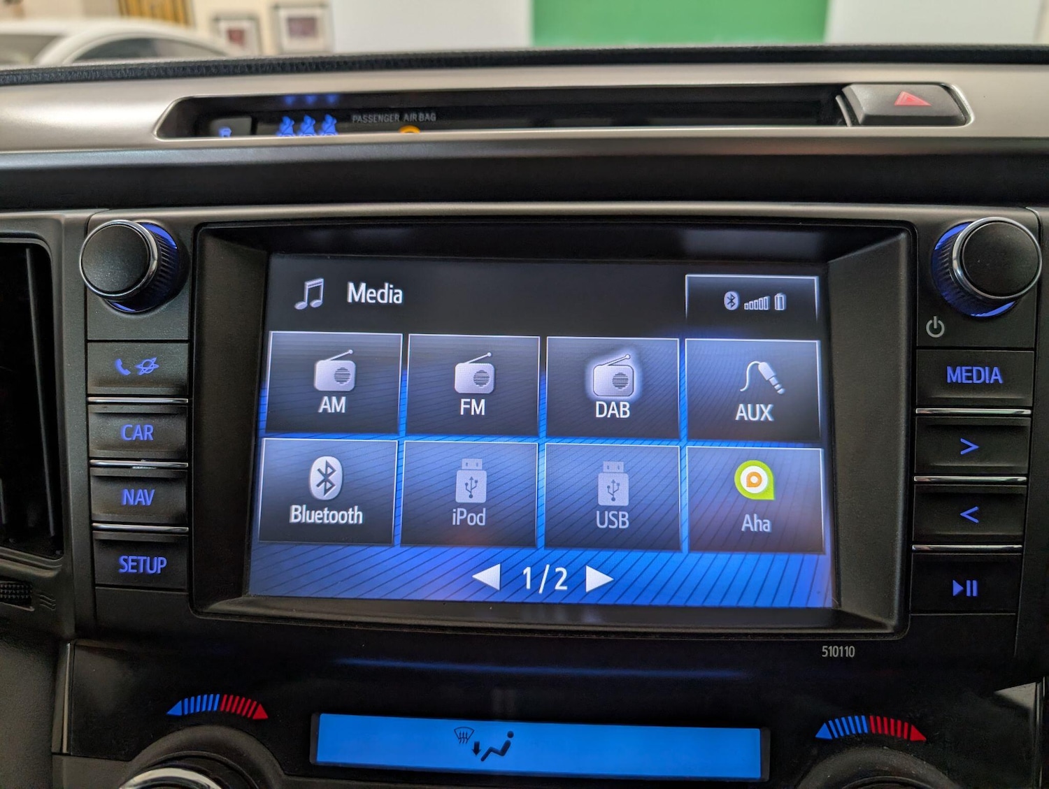 Used Toyota RAV4 2016 for sale - 76597034: Photo 46