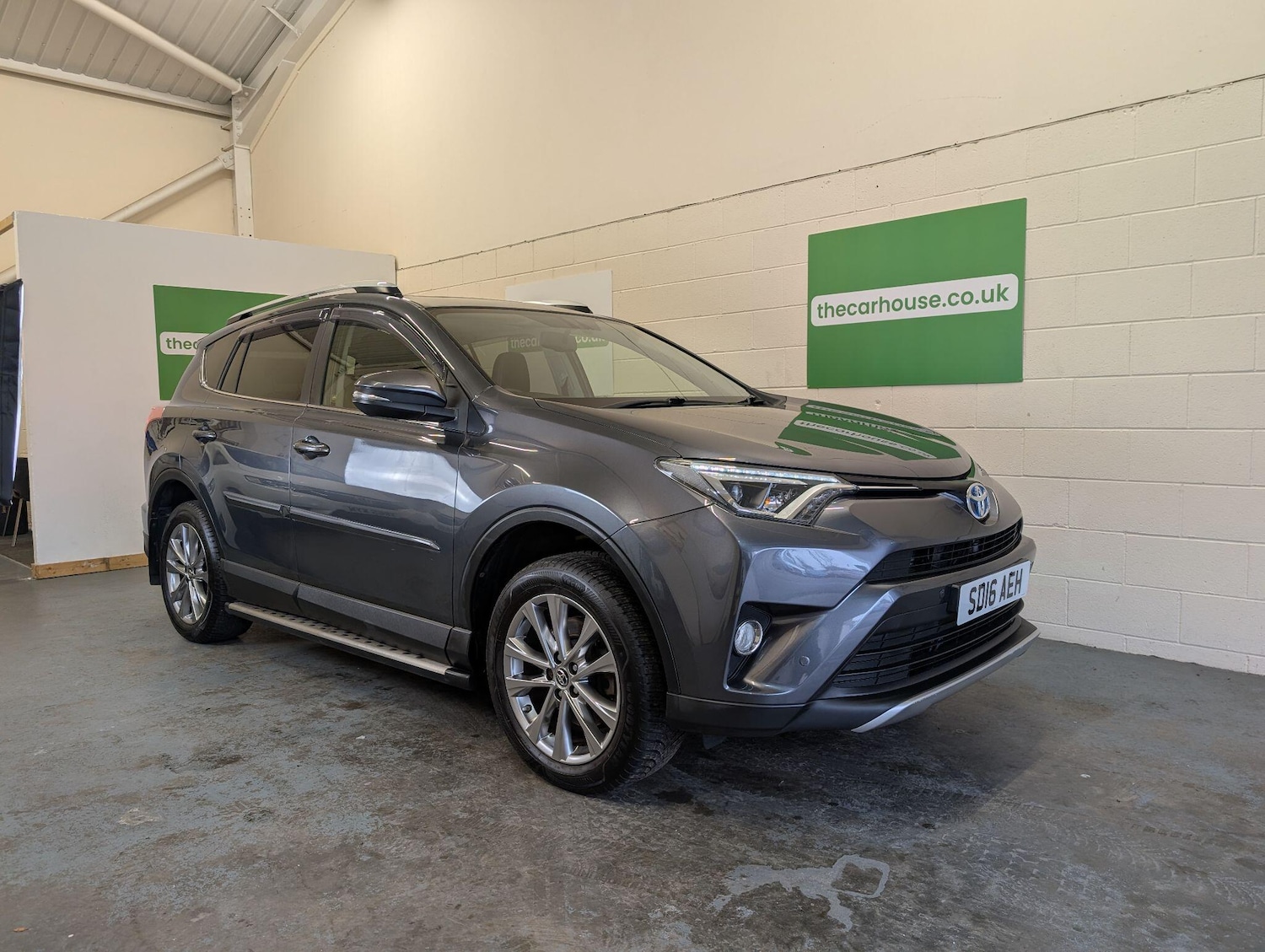 Used Toyota RAV4 2016 for sale - 76597034: Photo 6