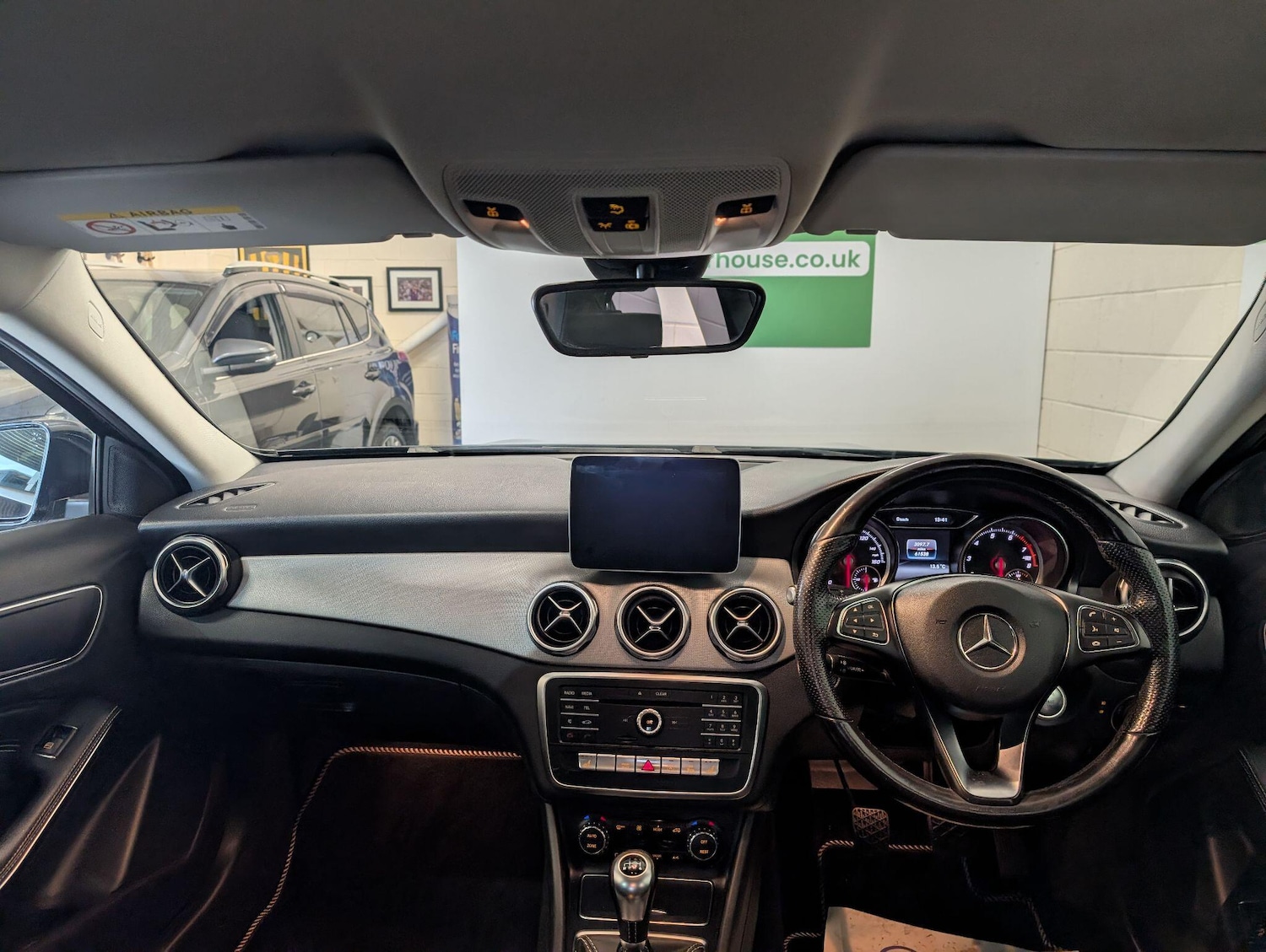 Used Mercedes-Benz GLA 2018 for sale - 76995119: Photo 23