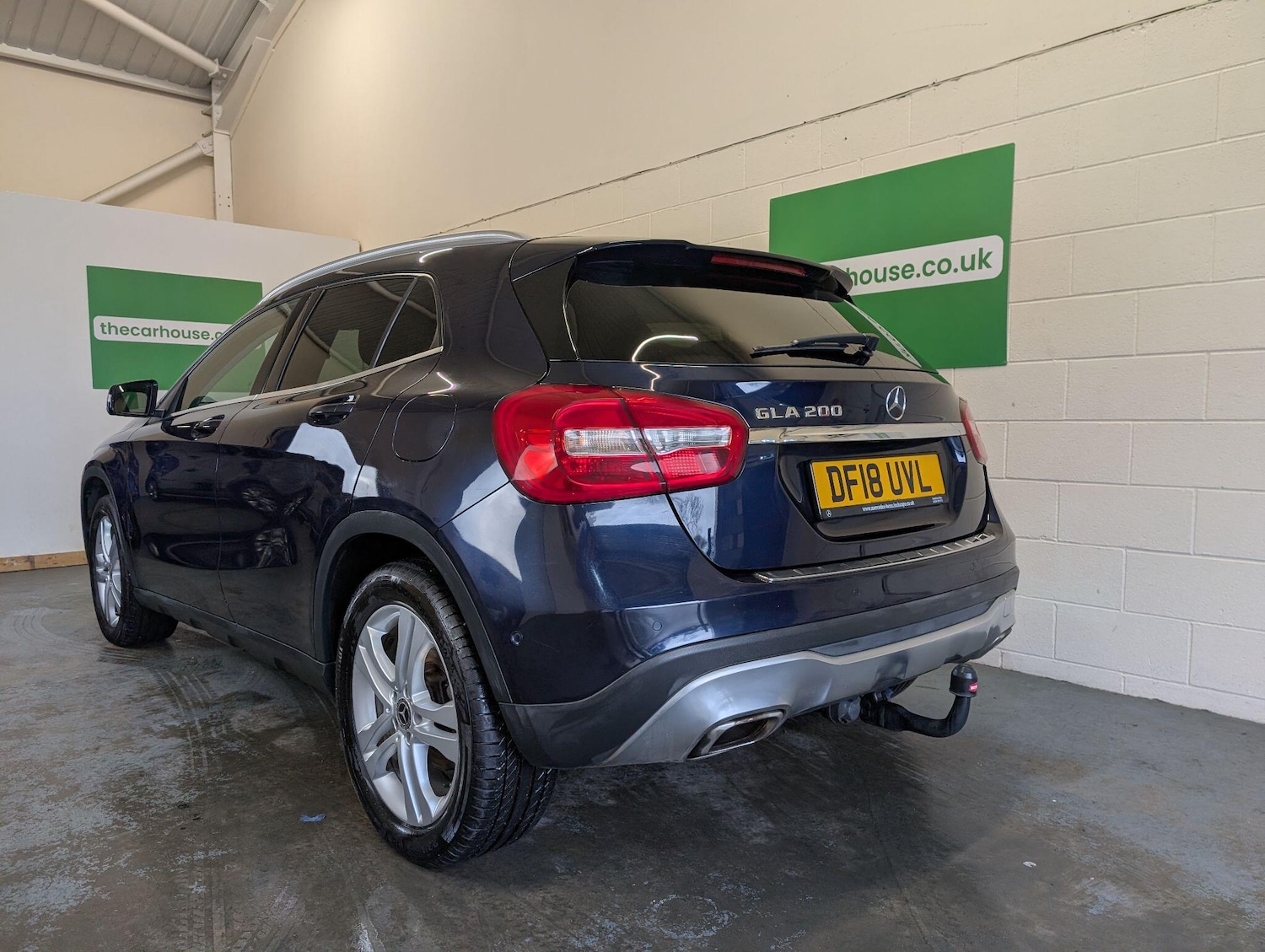 Used Mercedes-Benz GLA 2018 for sale - 76995119: Photo 4