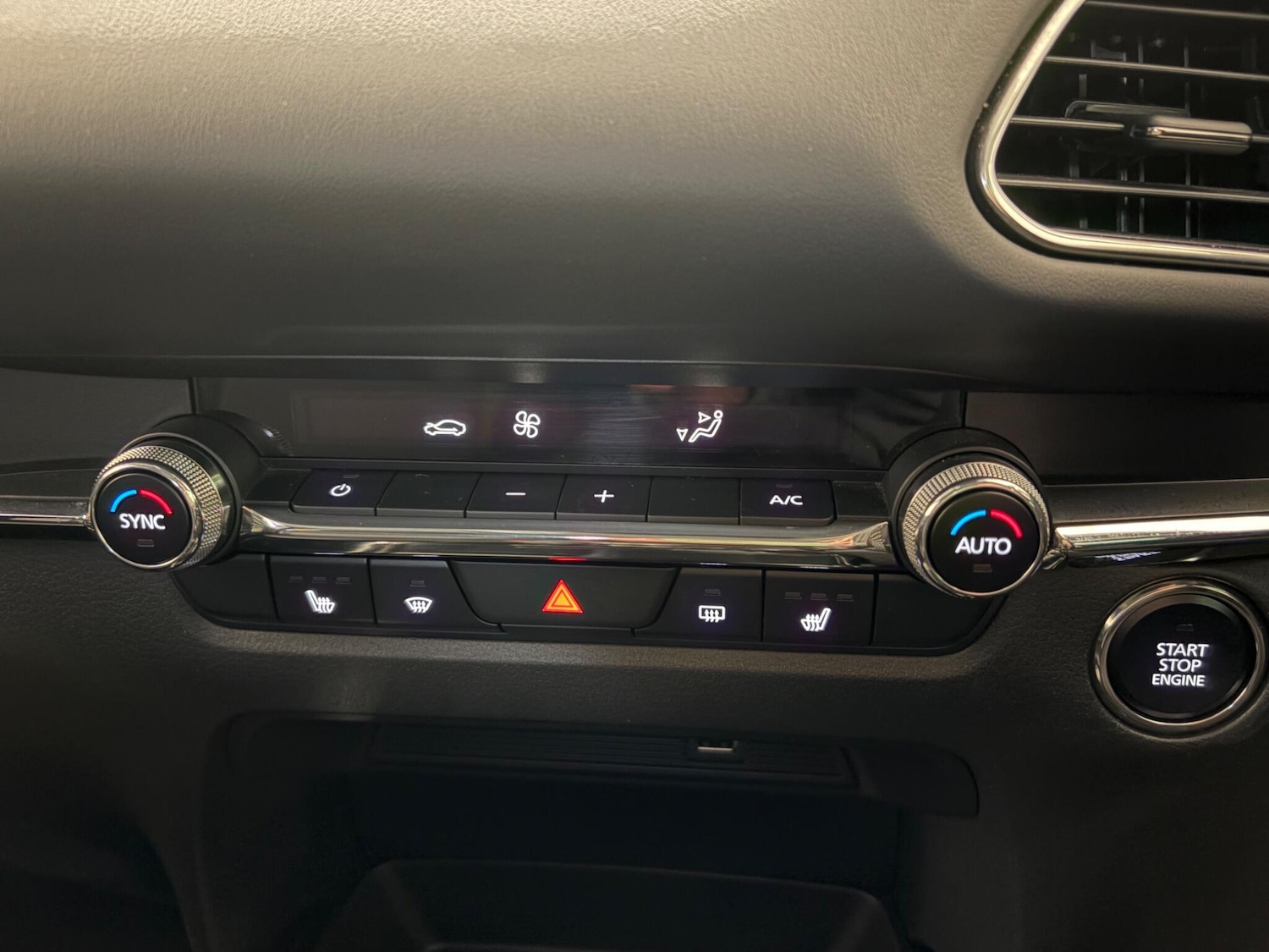 Used Mazda CX-30 for sale - 77704608: Photo 55