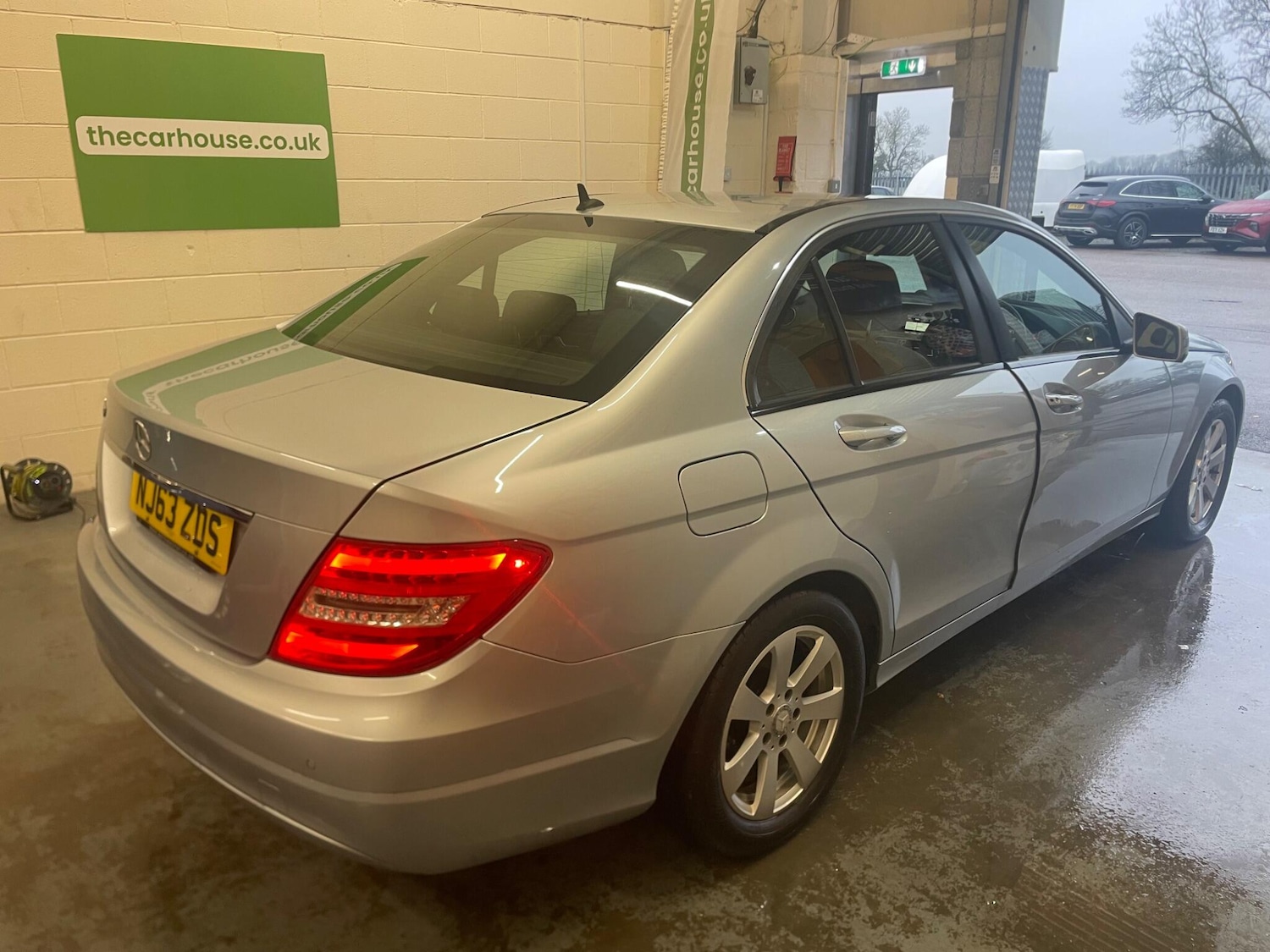 Used Mercedes-Benz C Class 2013 for sale - 77387622: Photo 10