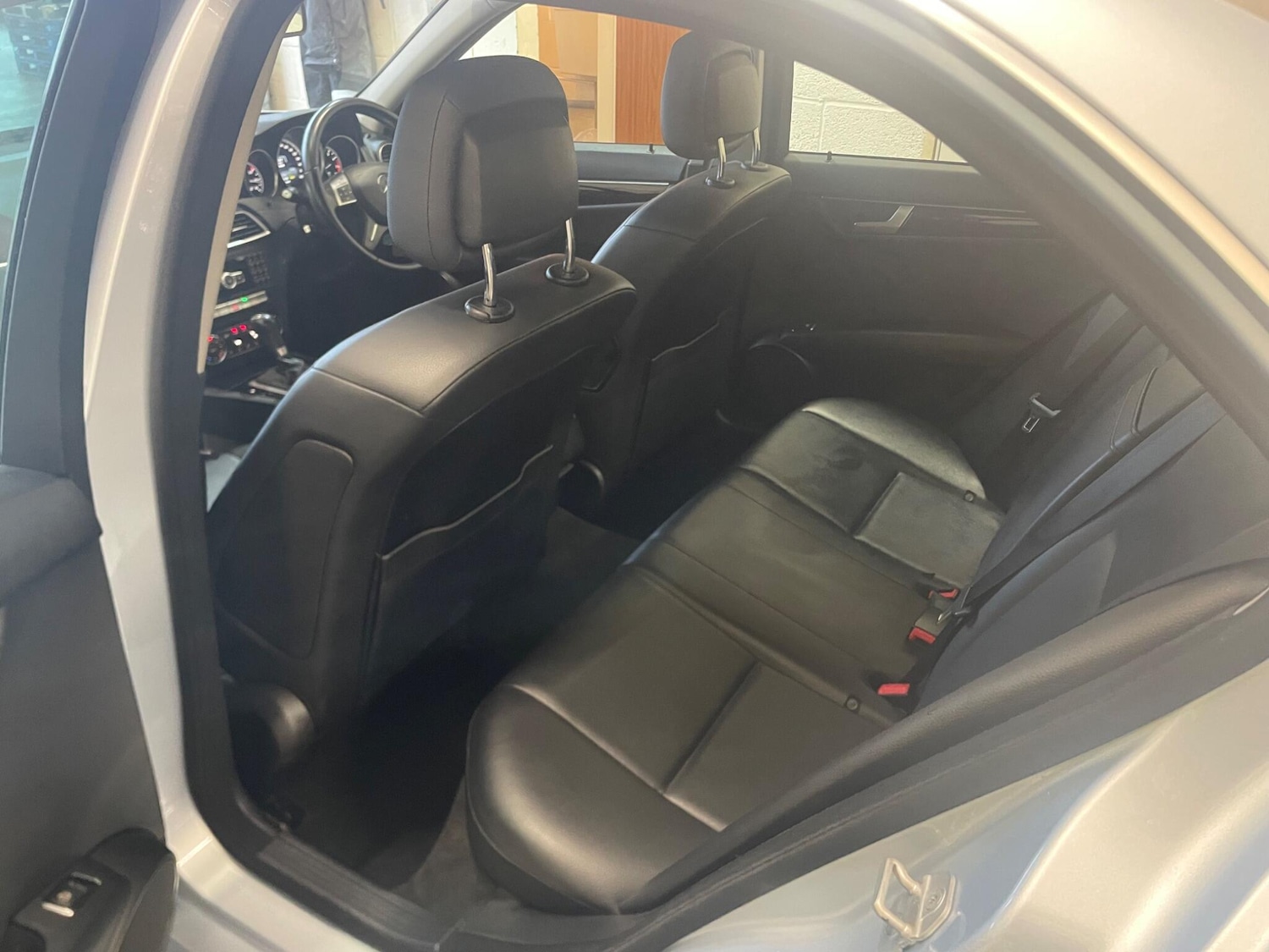 Used Mercedes-Benz C Class 2013 for sale - 77387622: Photo 21