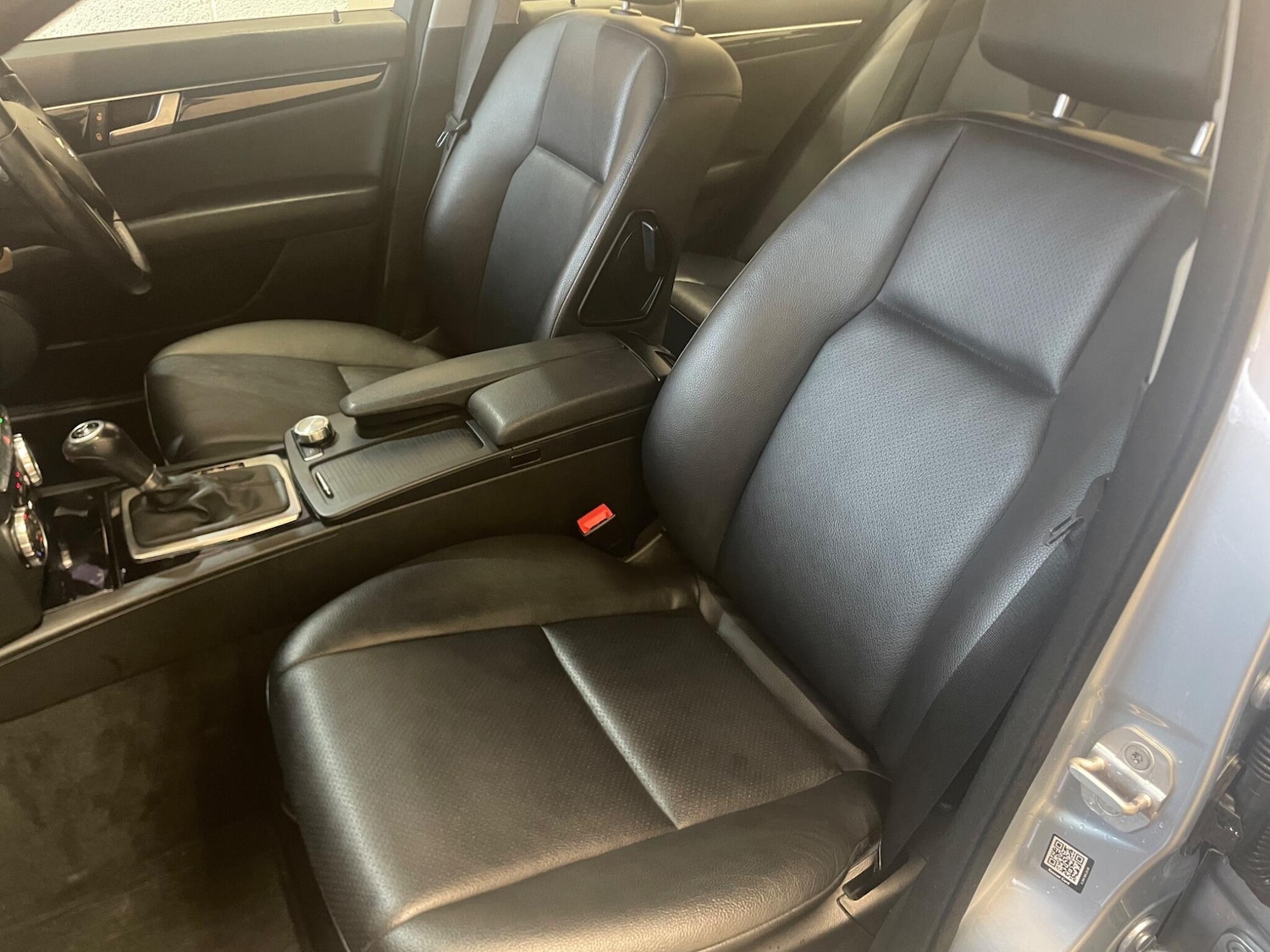 Used Mercedes-Benz C Class 2013 for sale - 77387622: Photo 25