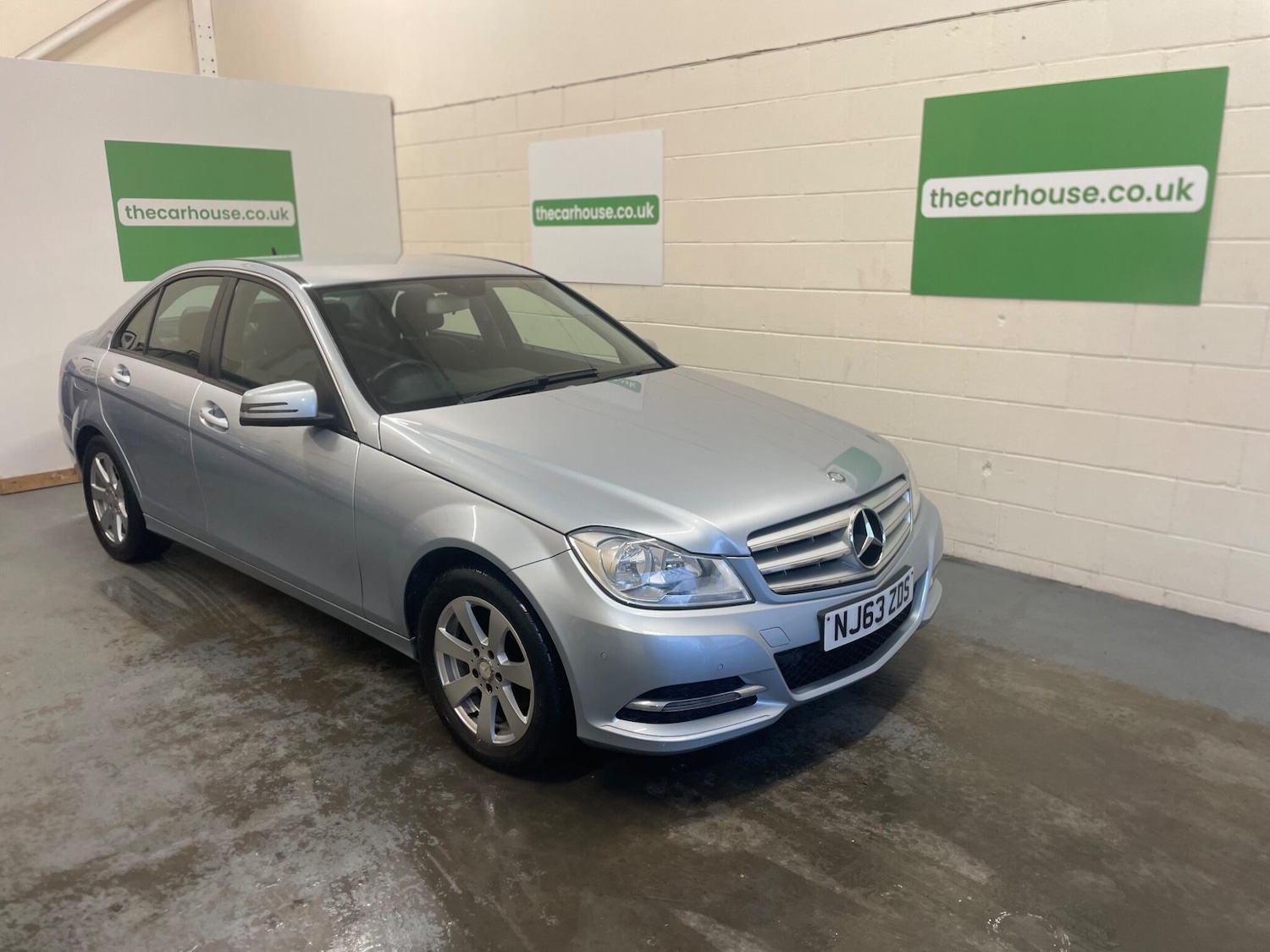 Used Mercedes-Benz C Class 2013 for sale - 77387622: Photo 6