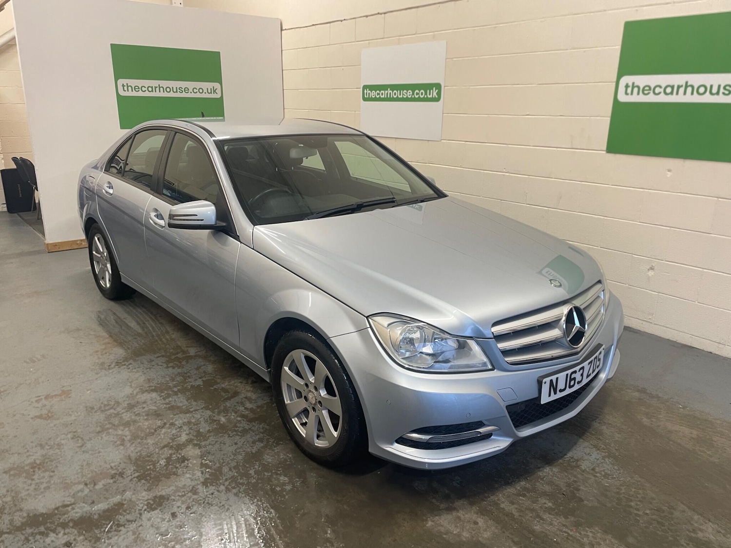 Used Mercedes-Benz C Class 2013 for sale - 77387622: Photo 9