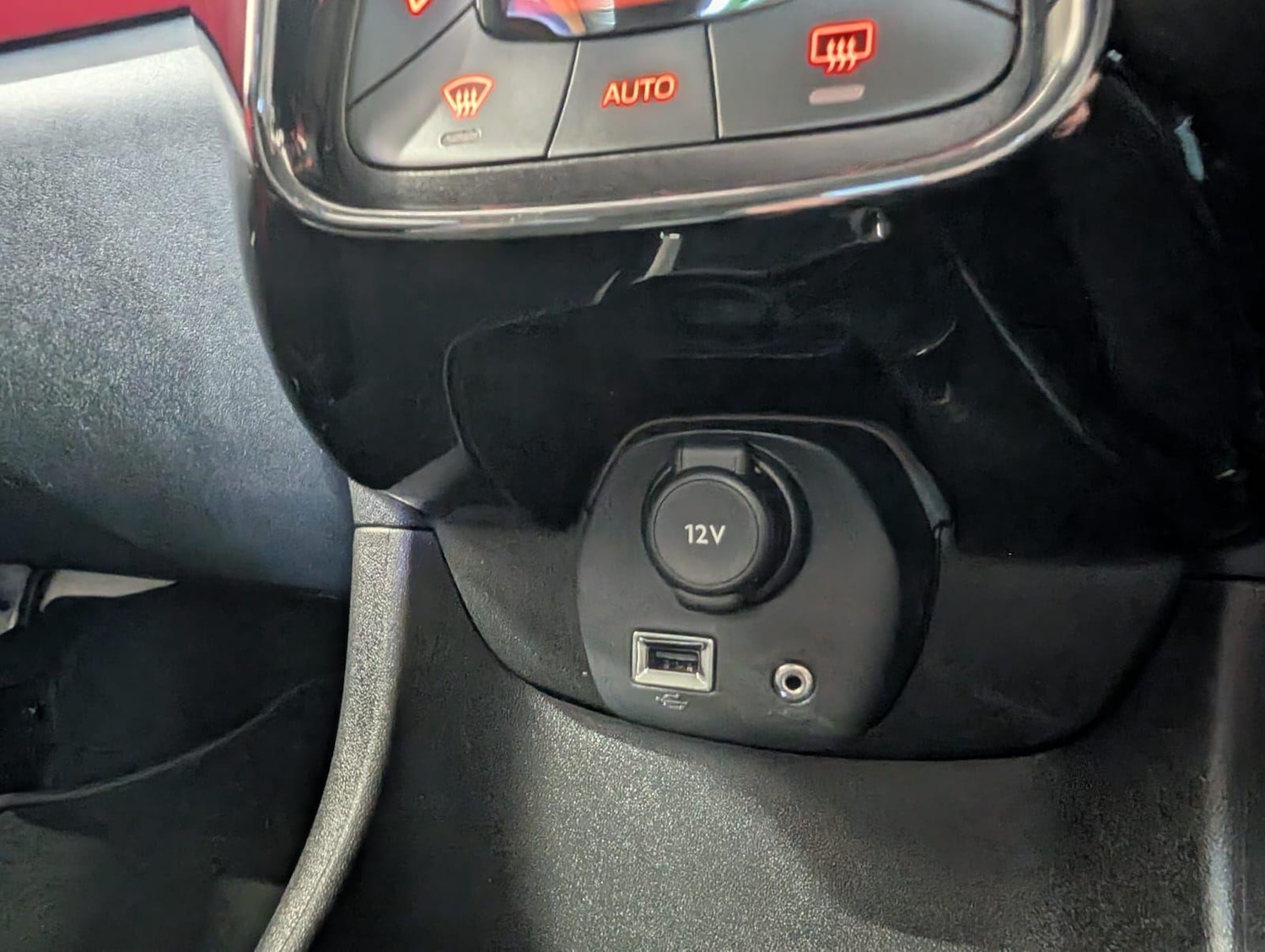 Vehicle 33