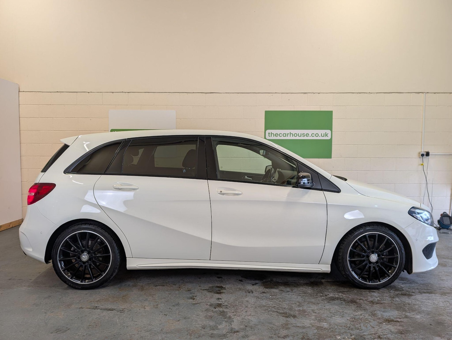 Used Mercedes-Benz B Class 2016 for sale - 77144095: Photo 15