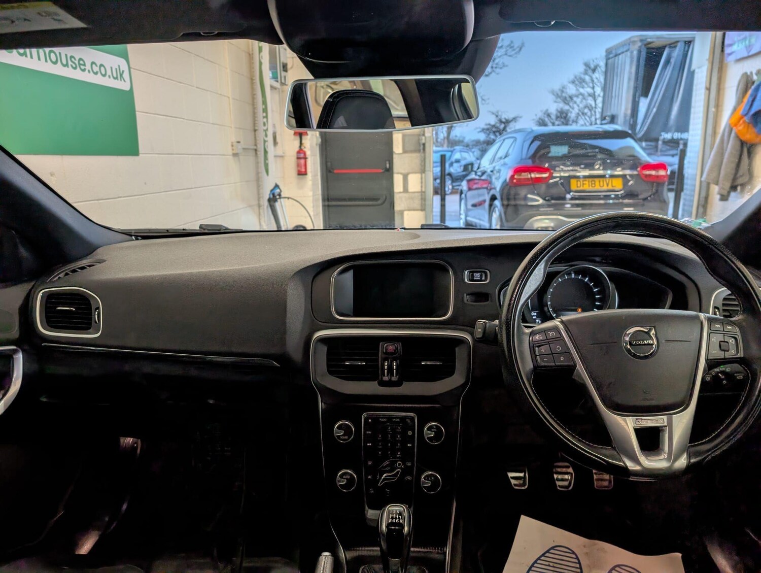 Used Volvo V40 2019 for sale - 76801966: Photo 25