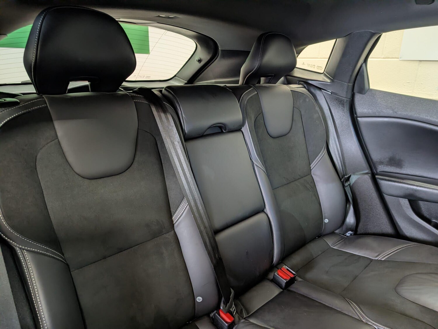 Used Volvo V40 2019 for sale - 76801966: Photo 28