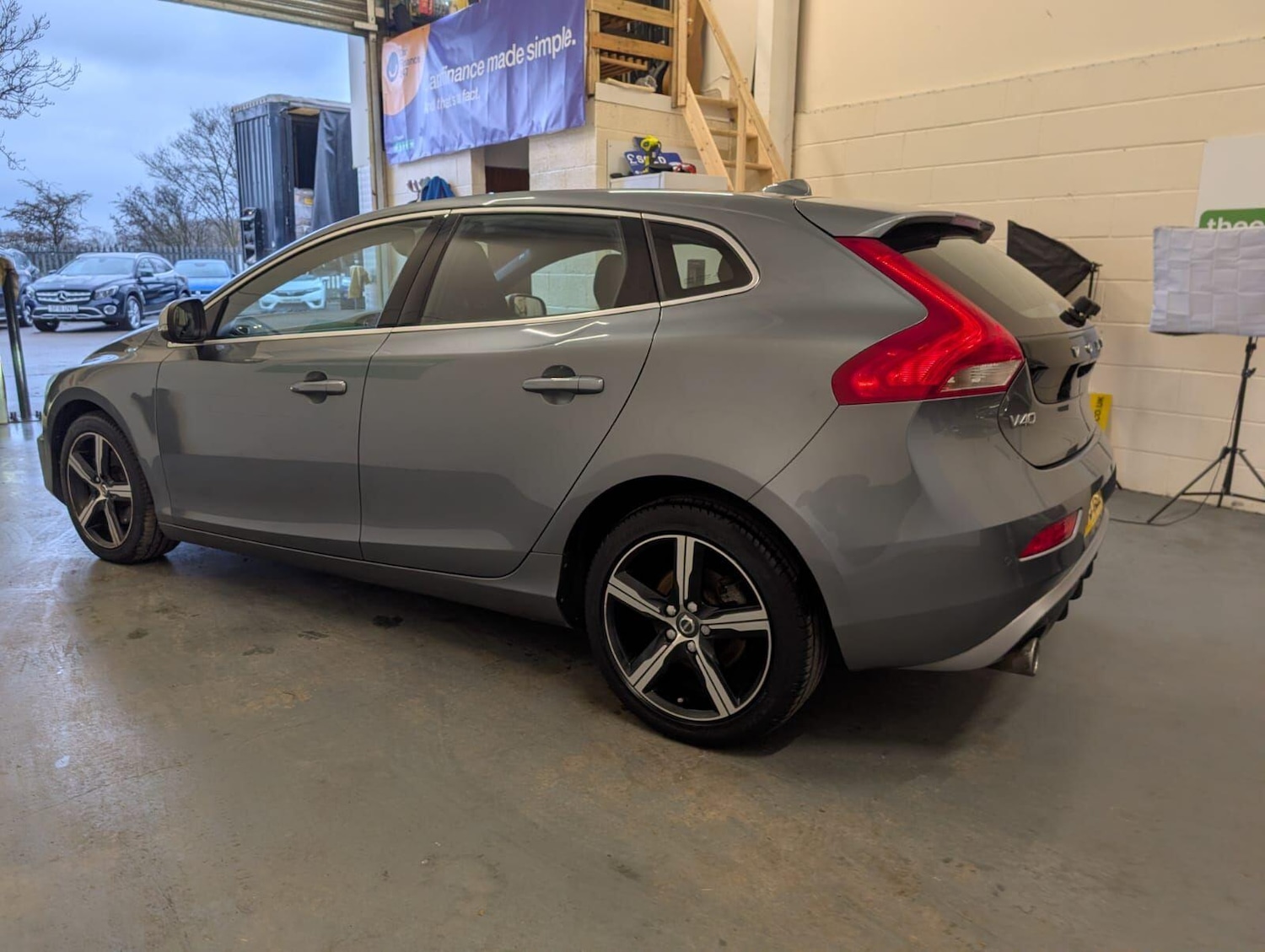 Used Volvo V40 2019 for sale - 76801966: Photo 4