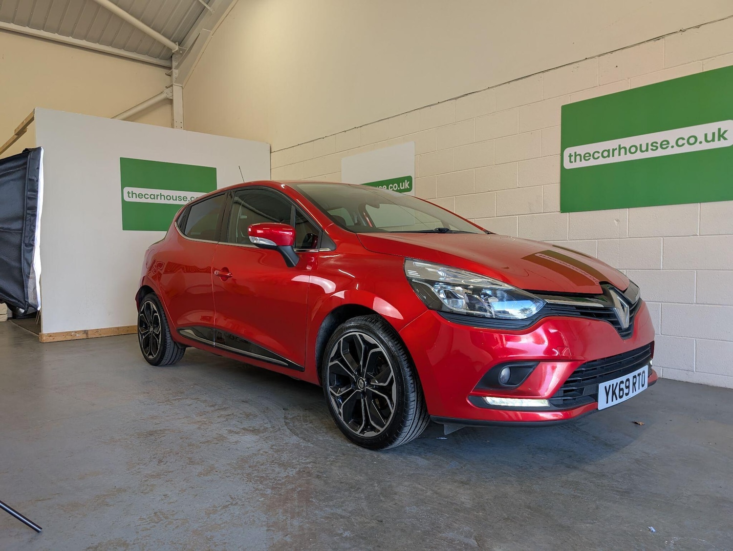 Used Renault Clio 2019 for sale - 76989262: Photo 10