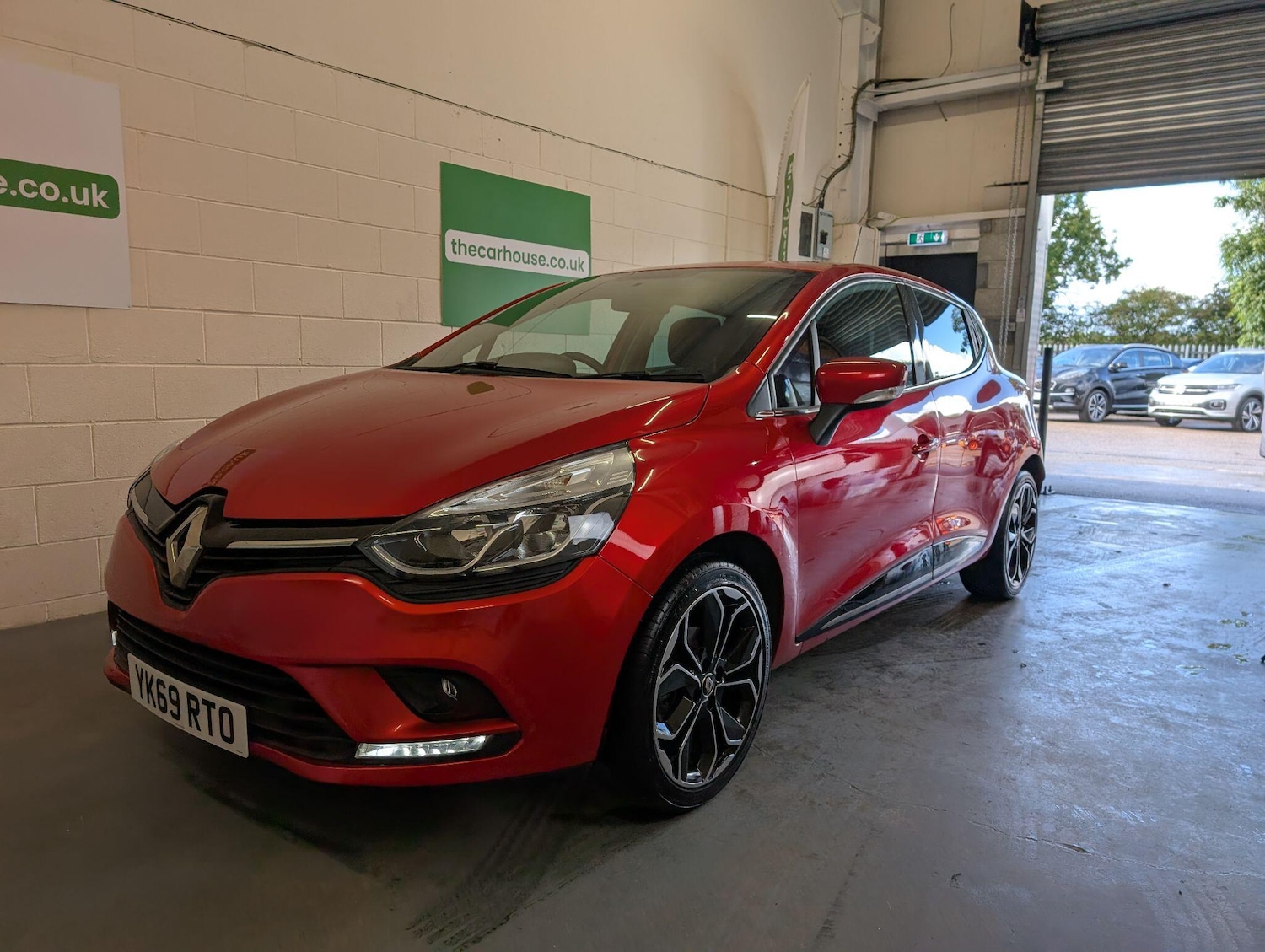 Used Renault Clio 2019 for sale - 76989262: Photo 14