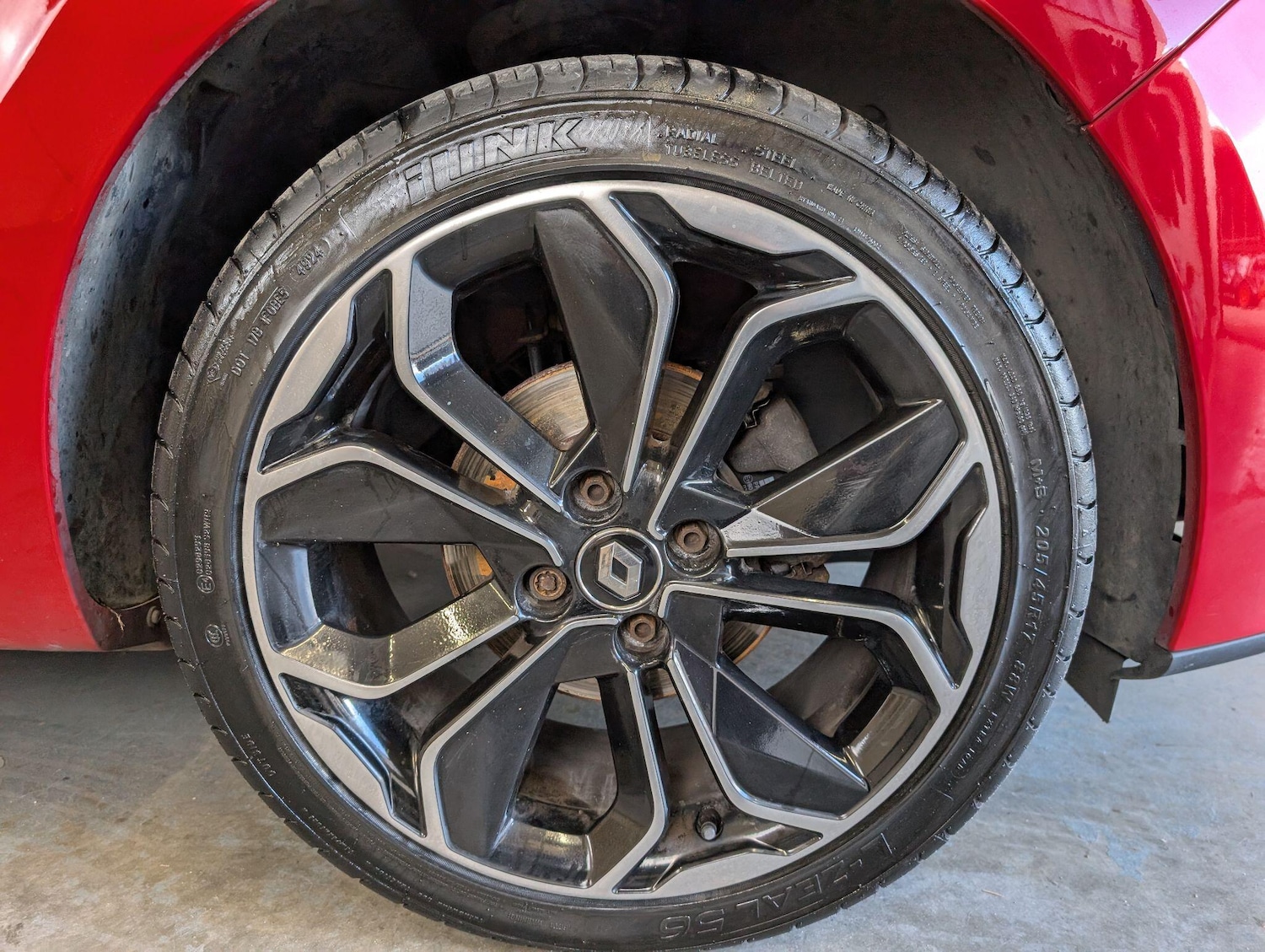 Used Renault Clio 2019 for sale - 76989262: Photo 32