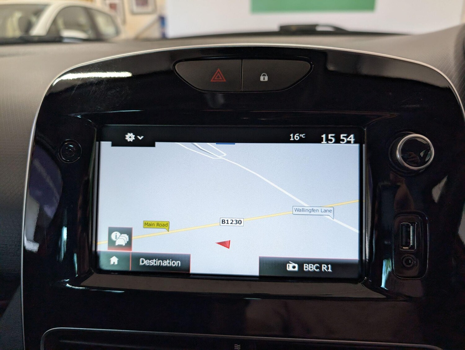 Used Renault Clio 2019 for sale - 76989262: Photo 41