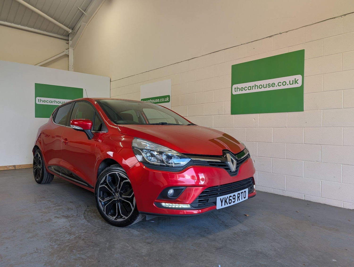 Used Renault Clio 2019 for sale - 76989262: Photo 7
