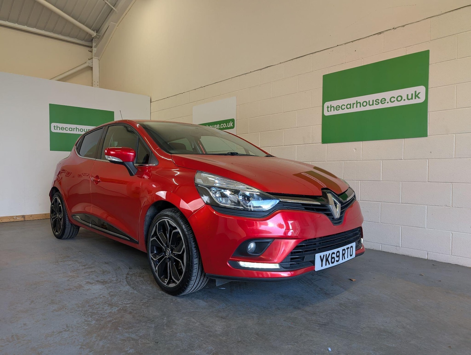 Used Renault Clio 2019 for sale - 76989262: Photo 9