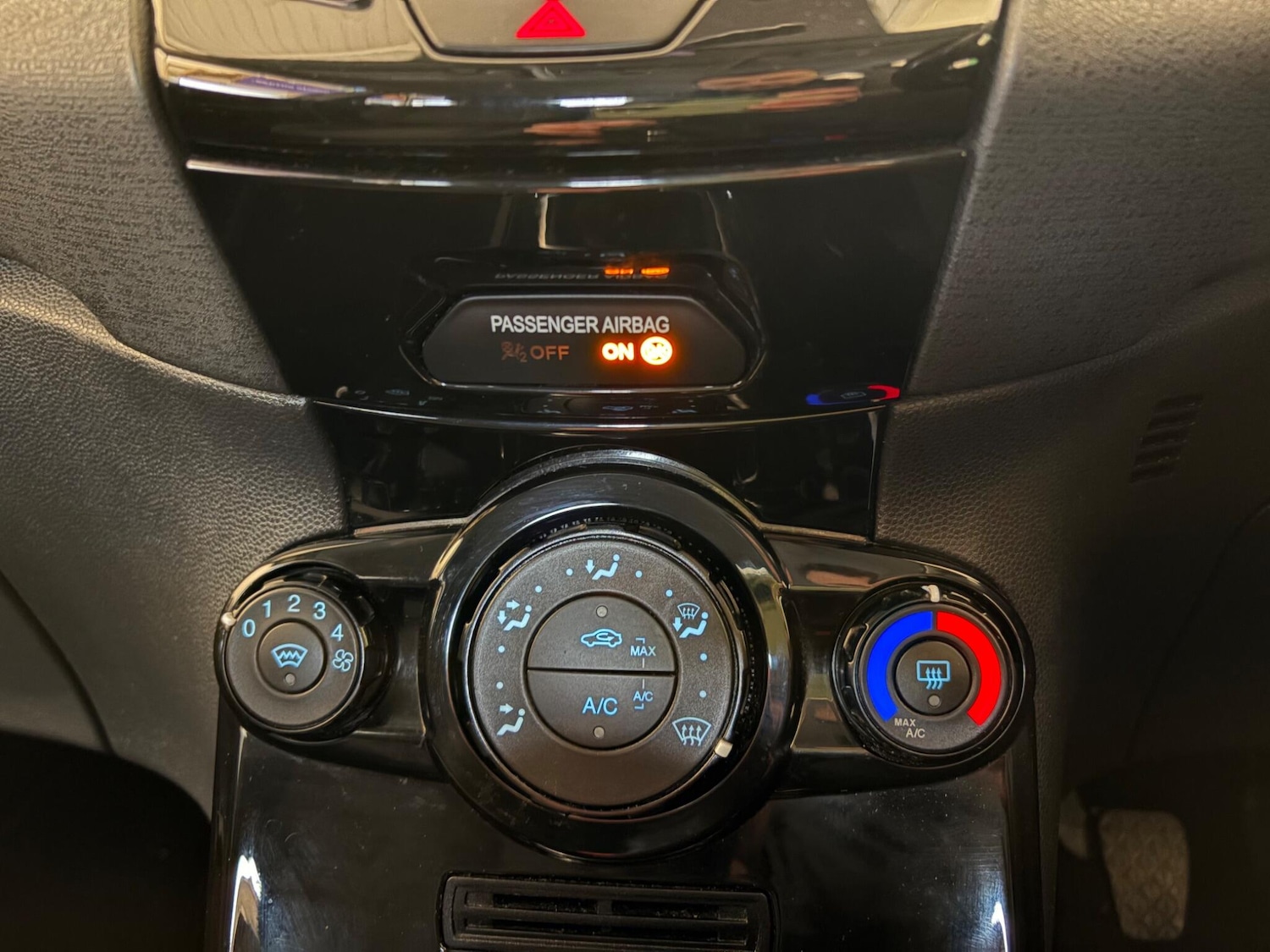 Used Ford Fiesta for sale - 77705375: Photo 42