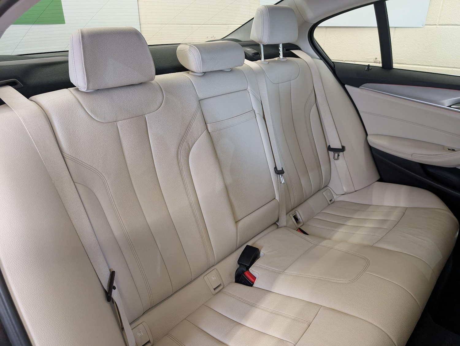 Used BMW 5 Series 2017 for sale - 76597067: Photo 33