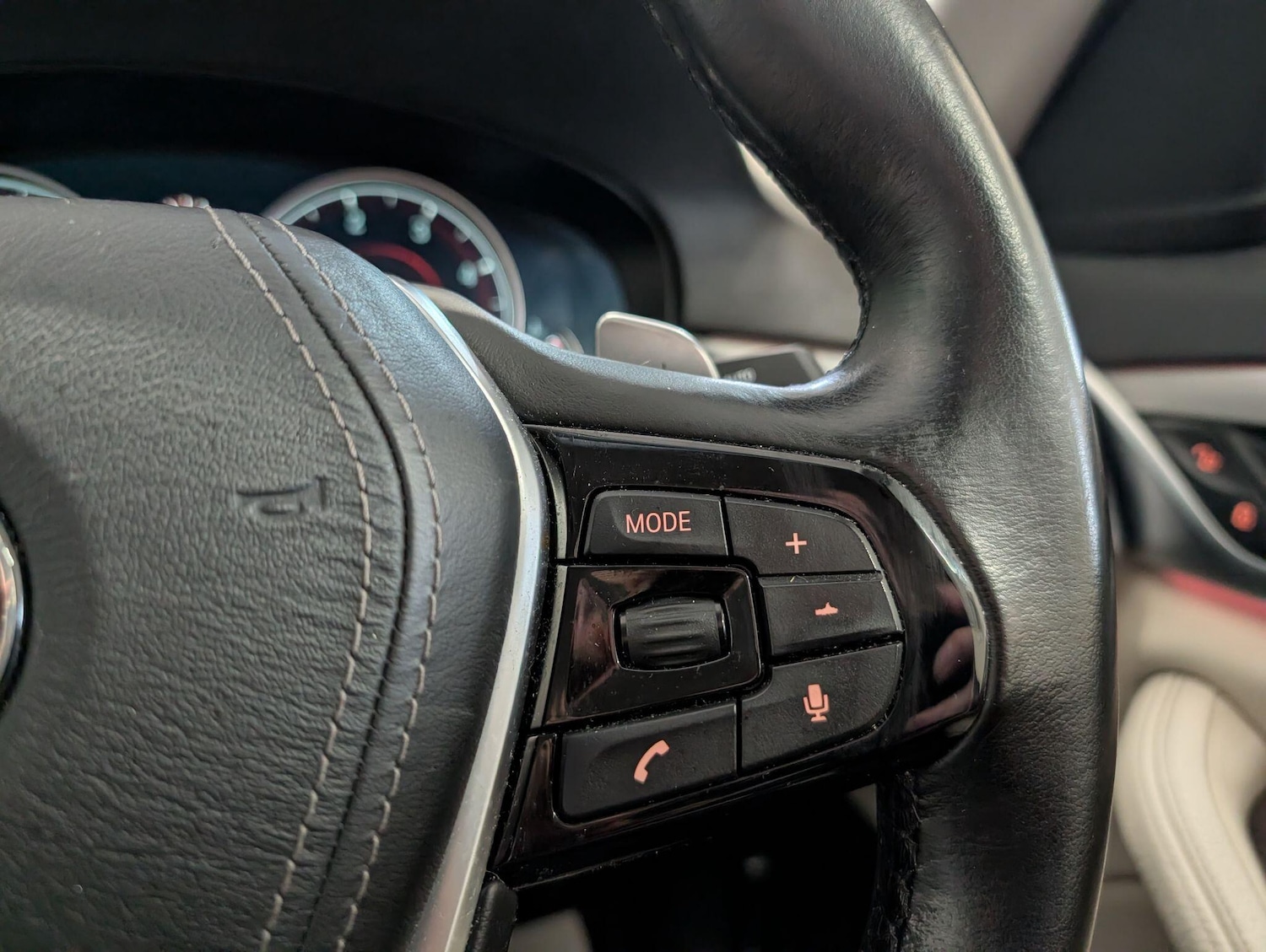 Used BMW 5 Series 2017 for sale - 76597067: Photo 34