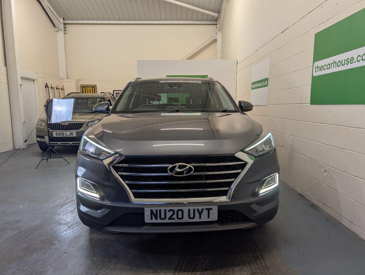 Used Hyundai TUCSON 2020 for sale - 76926976: Photo 2