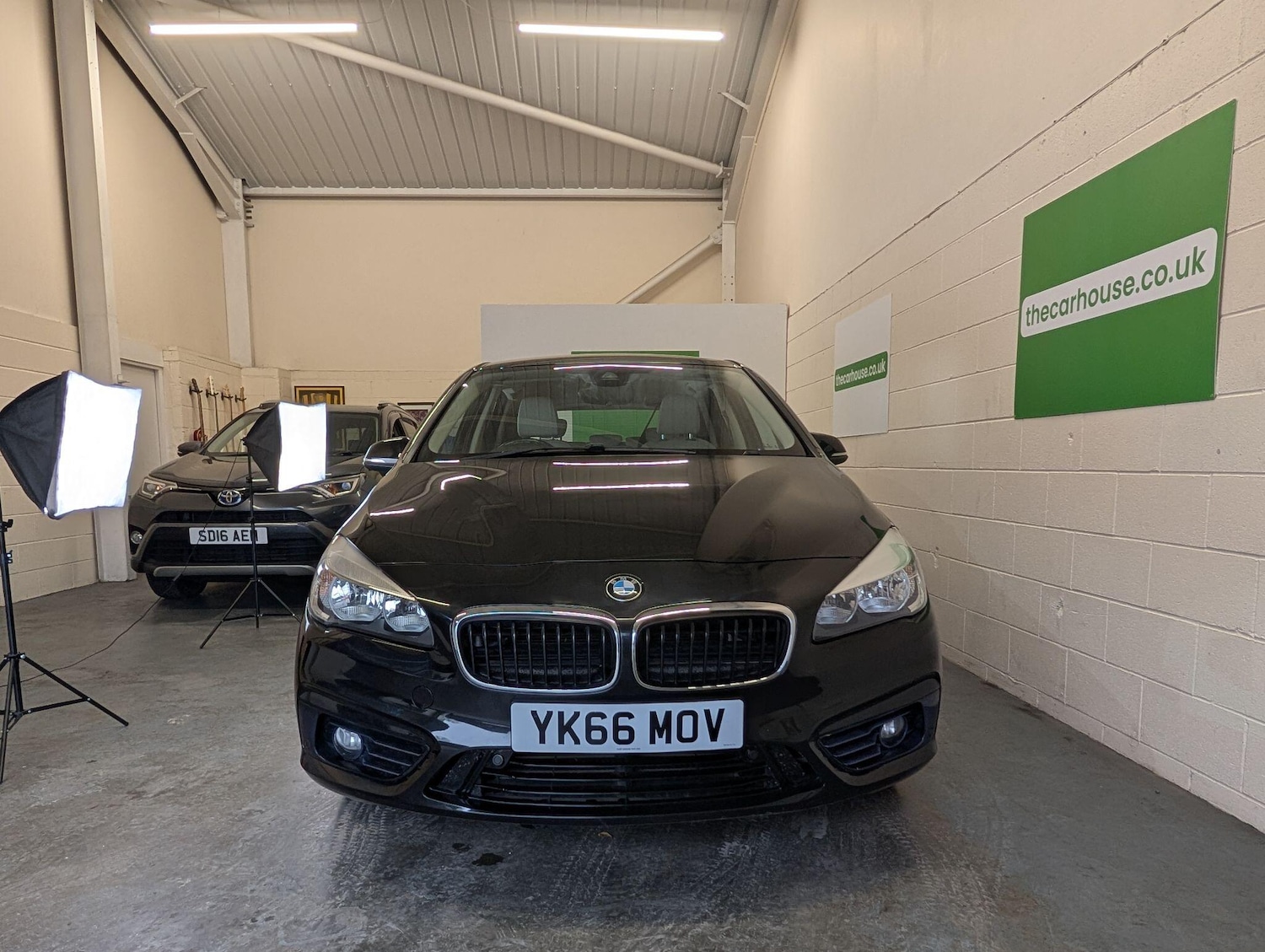 Used BMW 2 Series 2016 for sale - 77016354: Photo 2