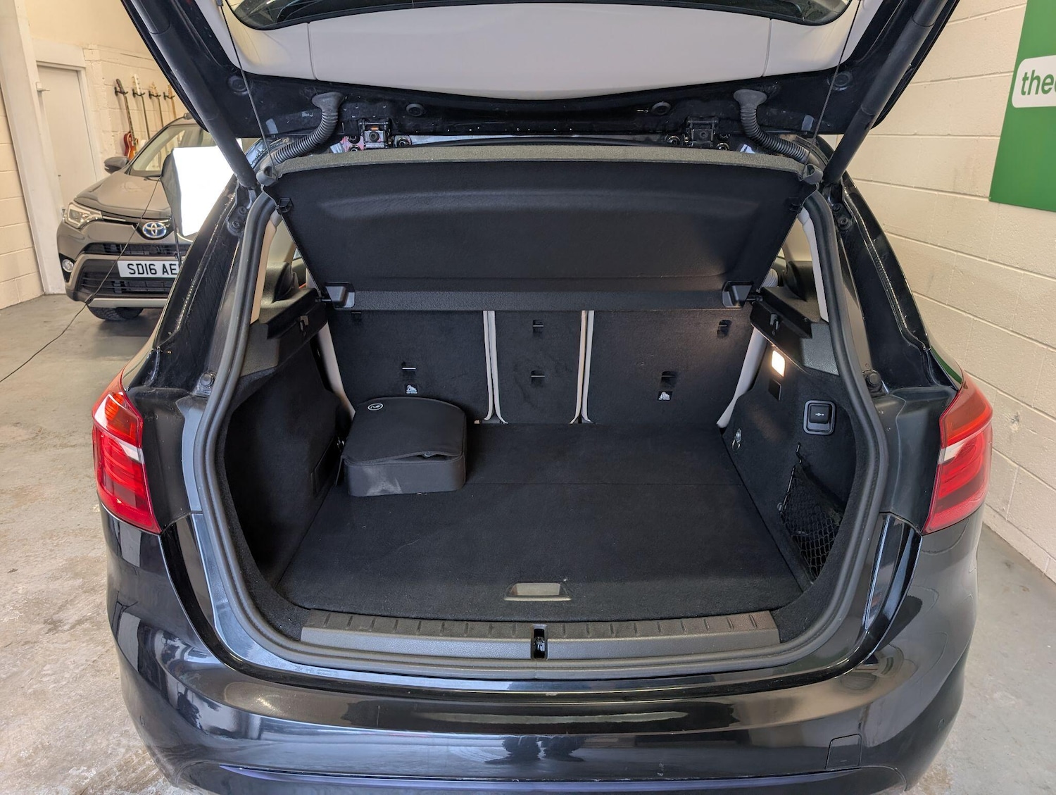 Used BMW 2 Series 2016 for sale - 77016354: Photo 45