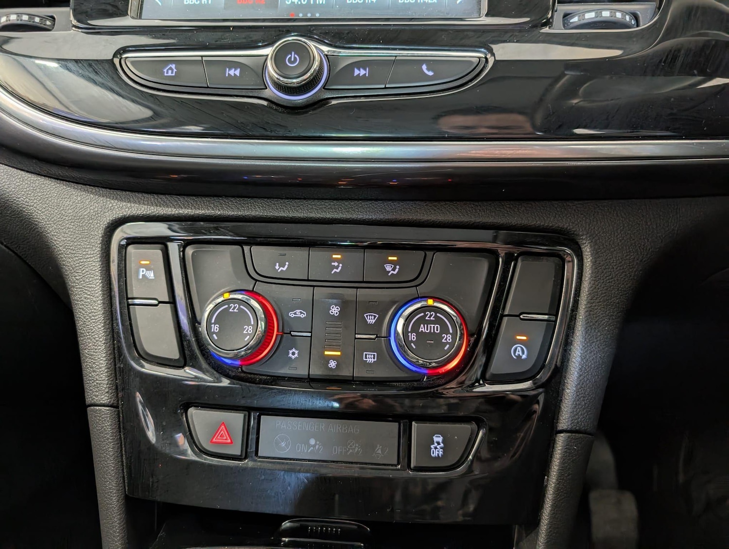 Used Vauxhall Mokka X 2017 for sale - 76597407: Photo 28