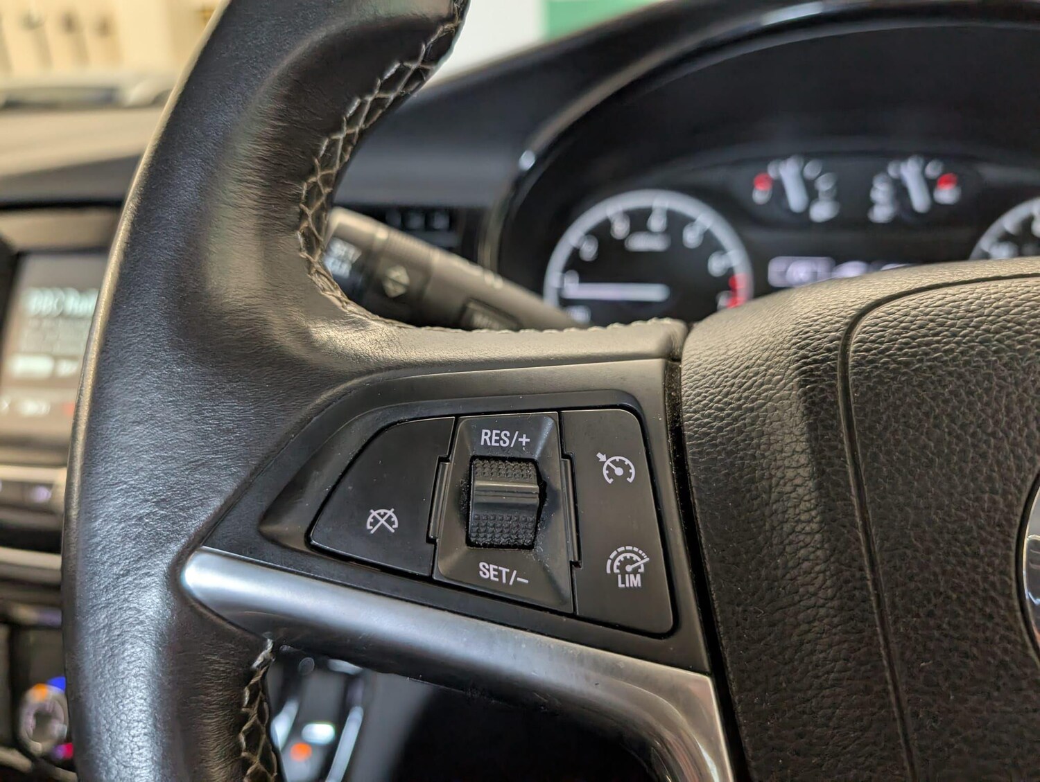 Used Vauxhall Mokka X 2017 for sale - 76597407: Photo 29