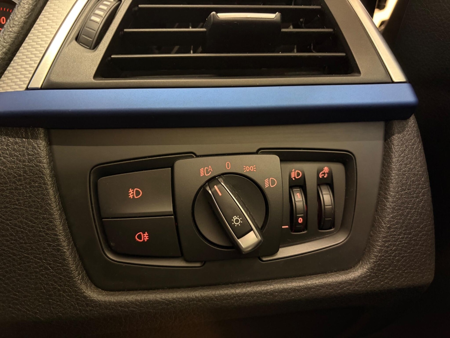 Used BMW 3 Series 2015 for sale - 77704716: Photo 30