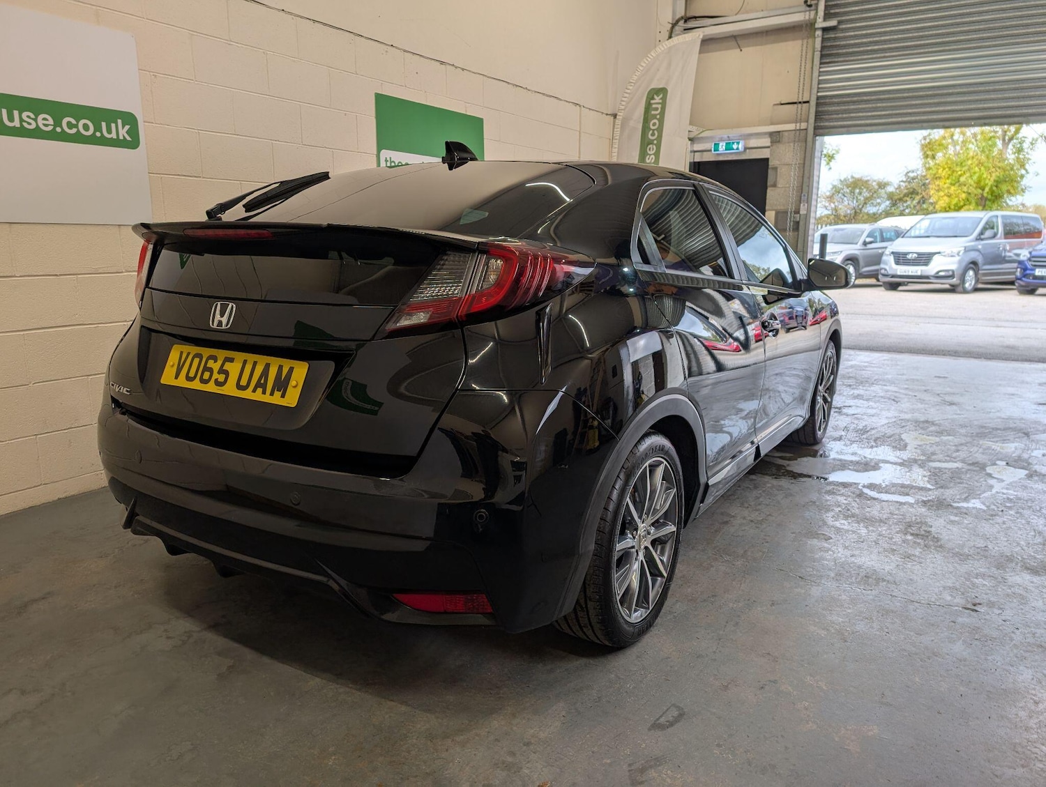 Used Honda Civic 2015 for sale - 76457832: Photo 22