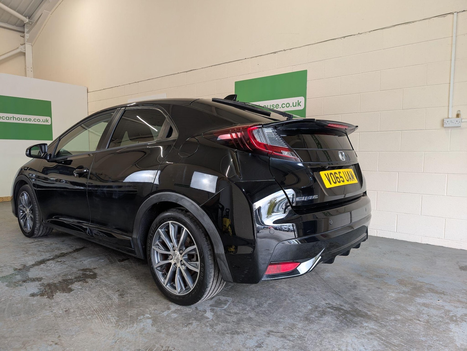 Used Honda Civic 2015 for sale - 76457832: Photo 5