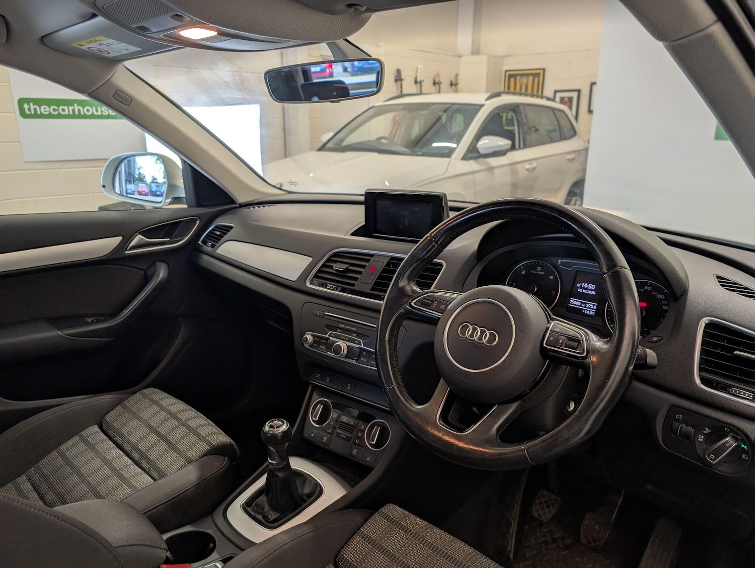 Used Audi Q3 2015 for sale - 76408634: Photo 24