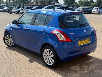 Used Suzuki Swift 2015 for sale - 79640022: Photo