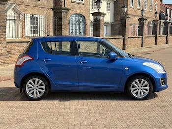 Used Suzuki Swift 2015 for sale - 79640022: Photo