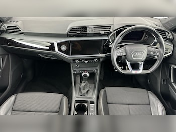 Used Audi Q3 2022 for sale - 77156453: Photo