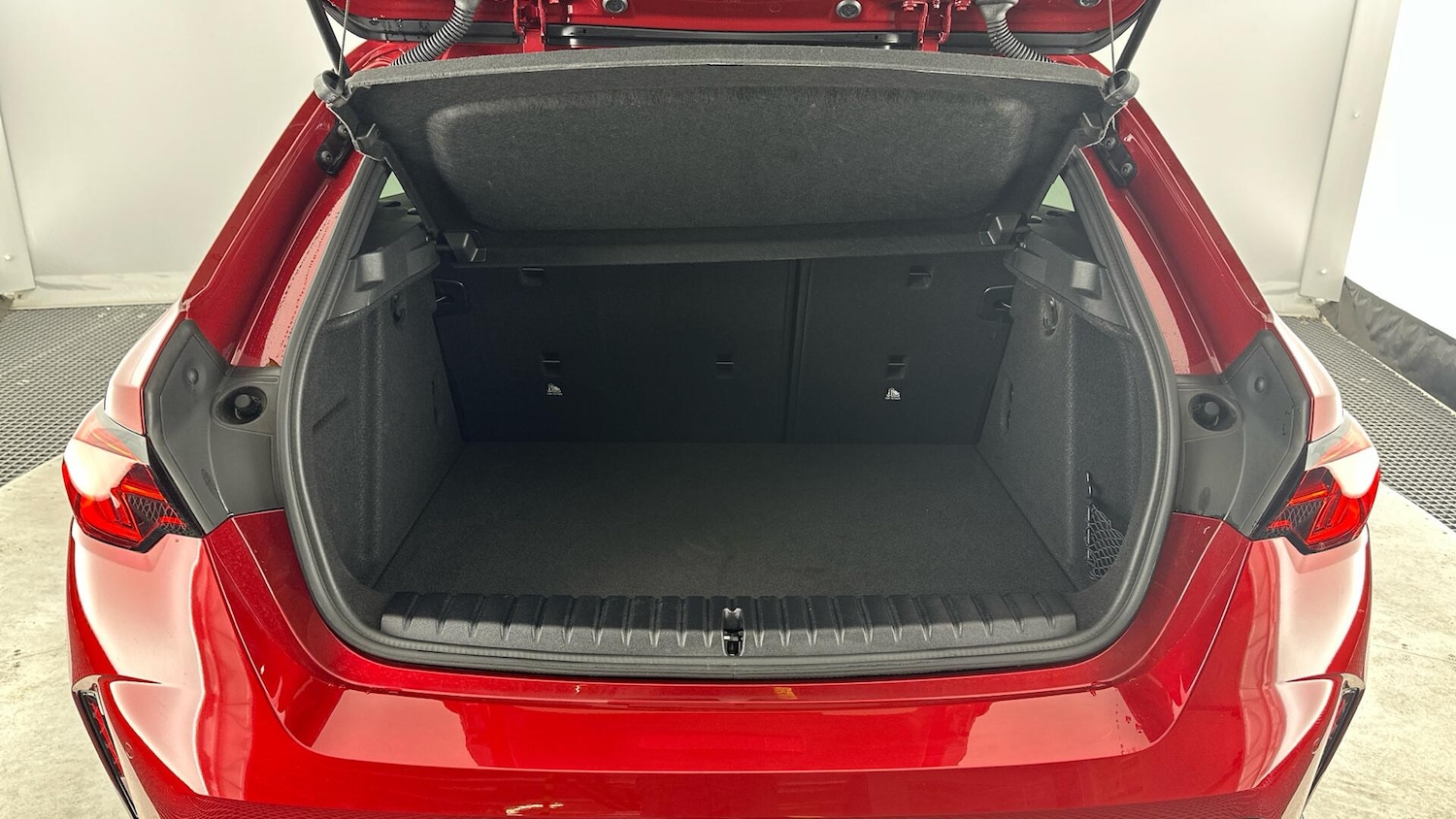 Used BMW 1 Series 2025 for sale - 76818824: Photo 13