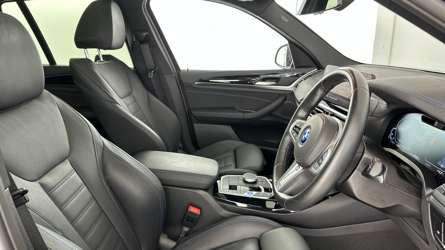 Used BMW iX3 2025 for sale - 76818794: Photo 11