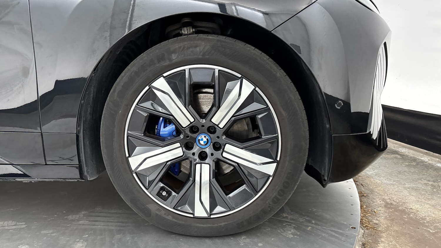 Used BMW iX 2022 for sale - 77478930: Photo 4